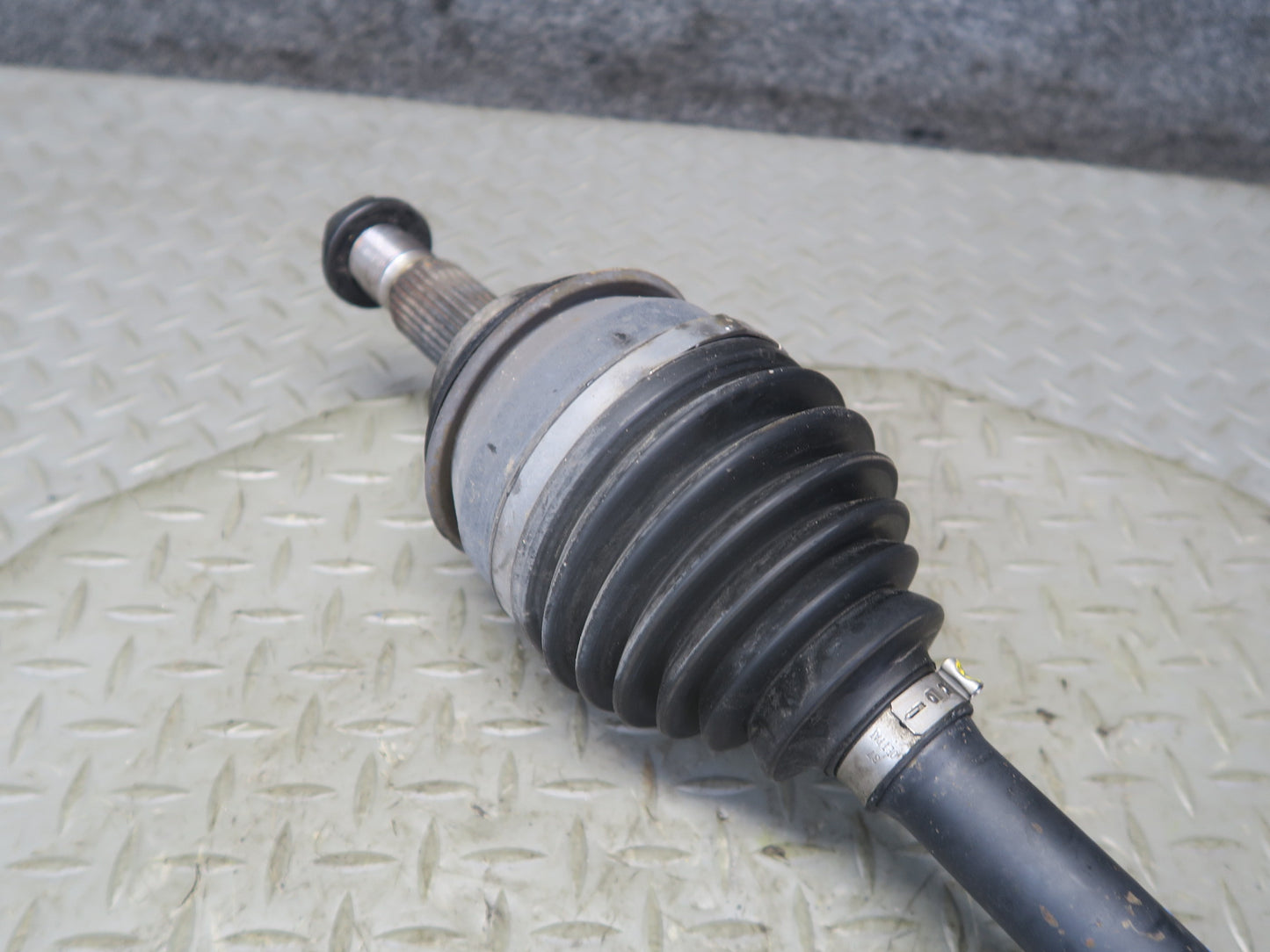 2010-2012 Lexus URJ150L GX460 AWD Front Left Driver Side Axle Shaft Halfshaft