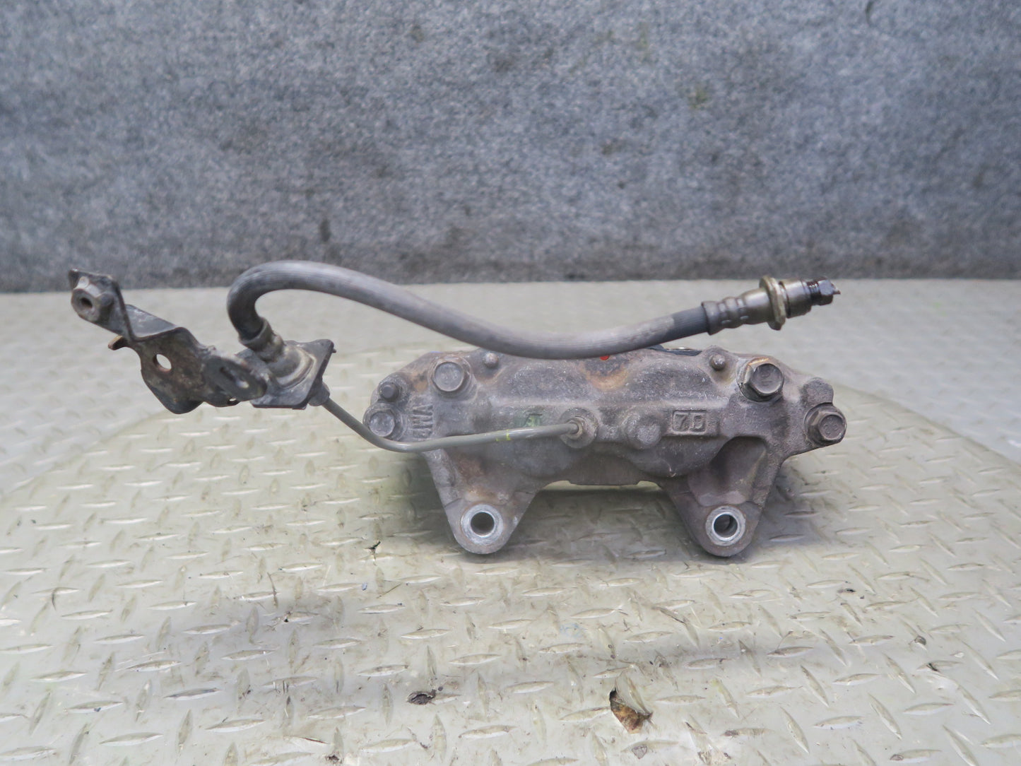 2010-2023 Lexus URJ150L GX460 AWD Front Left & Right Side Brake Caliper Set of 2
