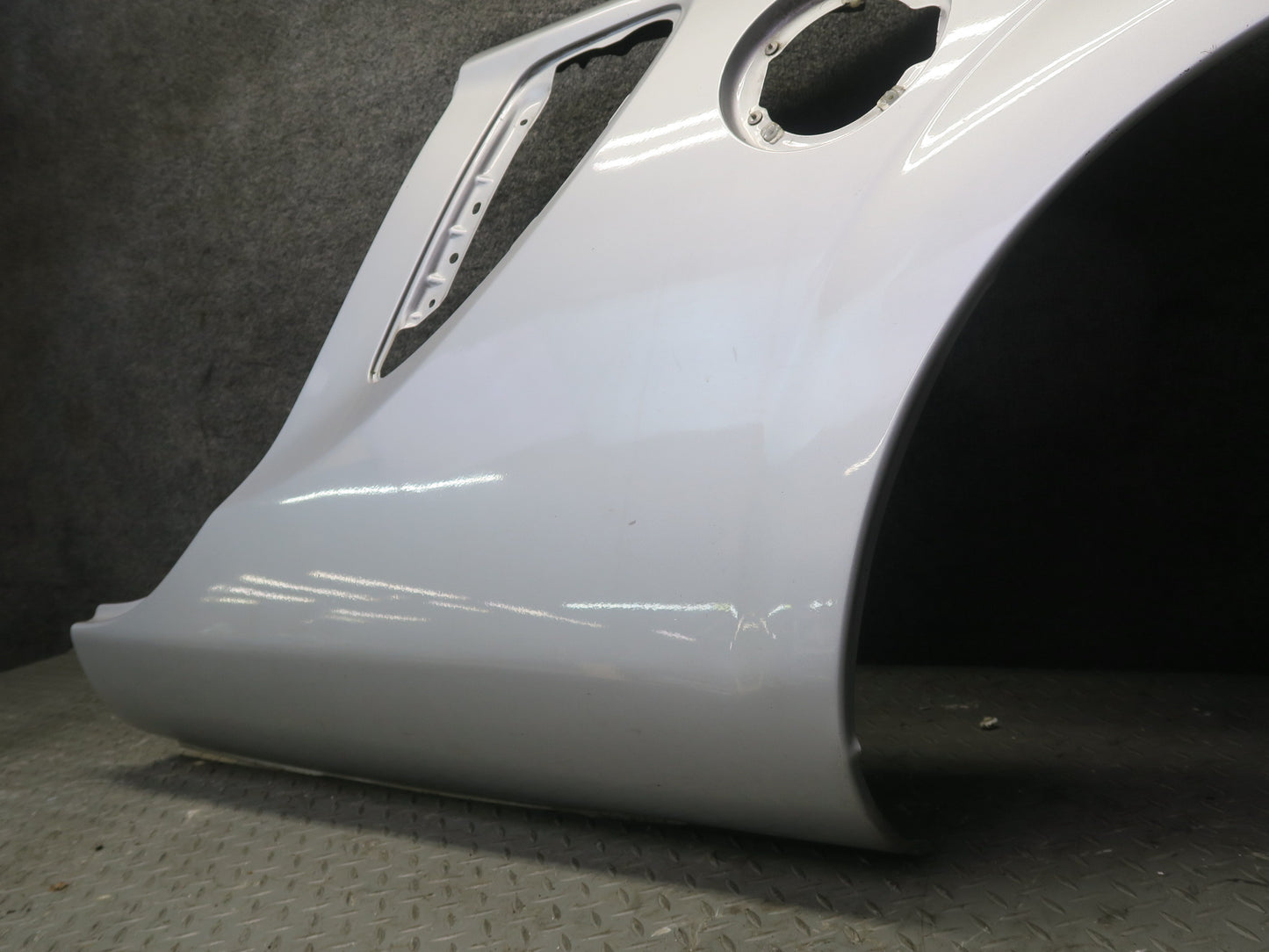 00-05 Toyota MR2 Spyder ZZW30L Rear Left Quarter Shell Cover Panel Silver OEM