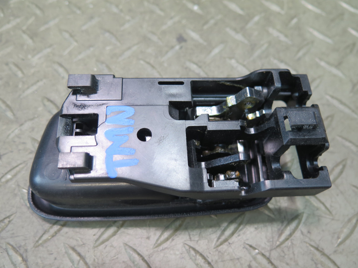 00-05 Toyota MR2 Spyder ZZW30L Set of 2 Left & Right Door Interior Handle OEM