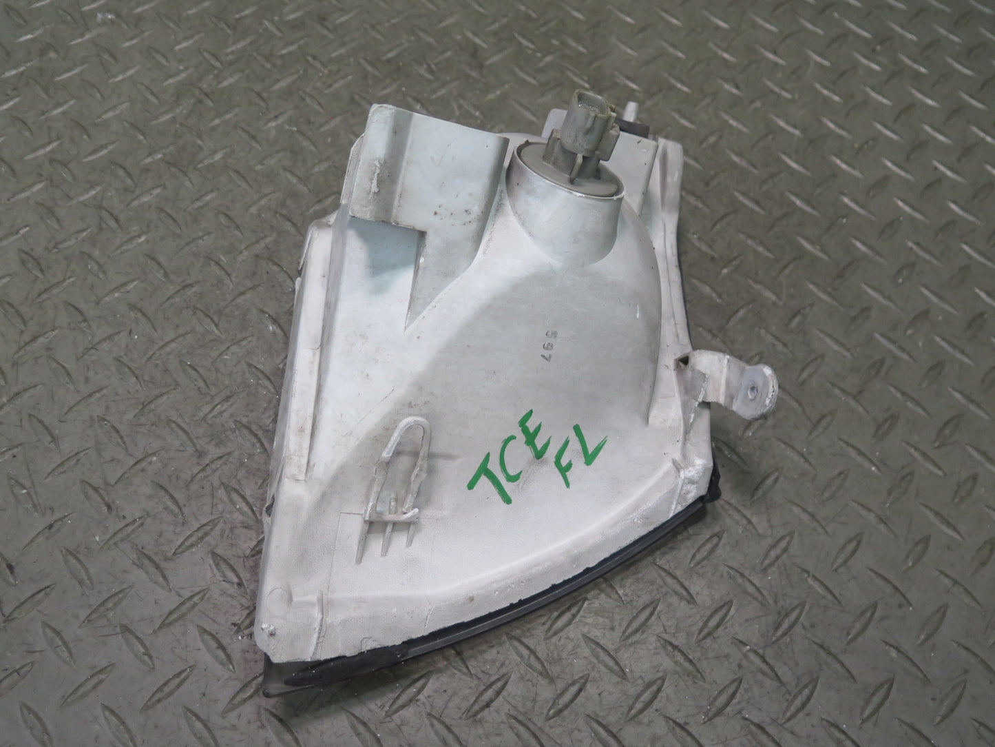 95-97 Toyota Celsior UCF20 RHD Front Left Corner Turn Signal Light Lamp OEM