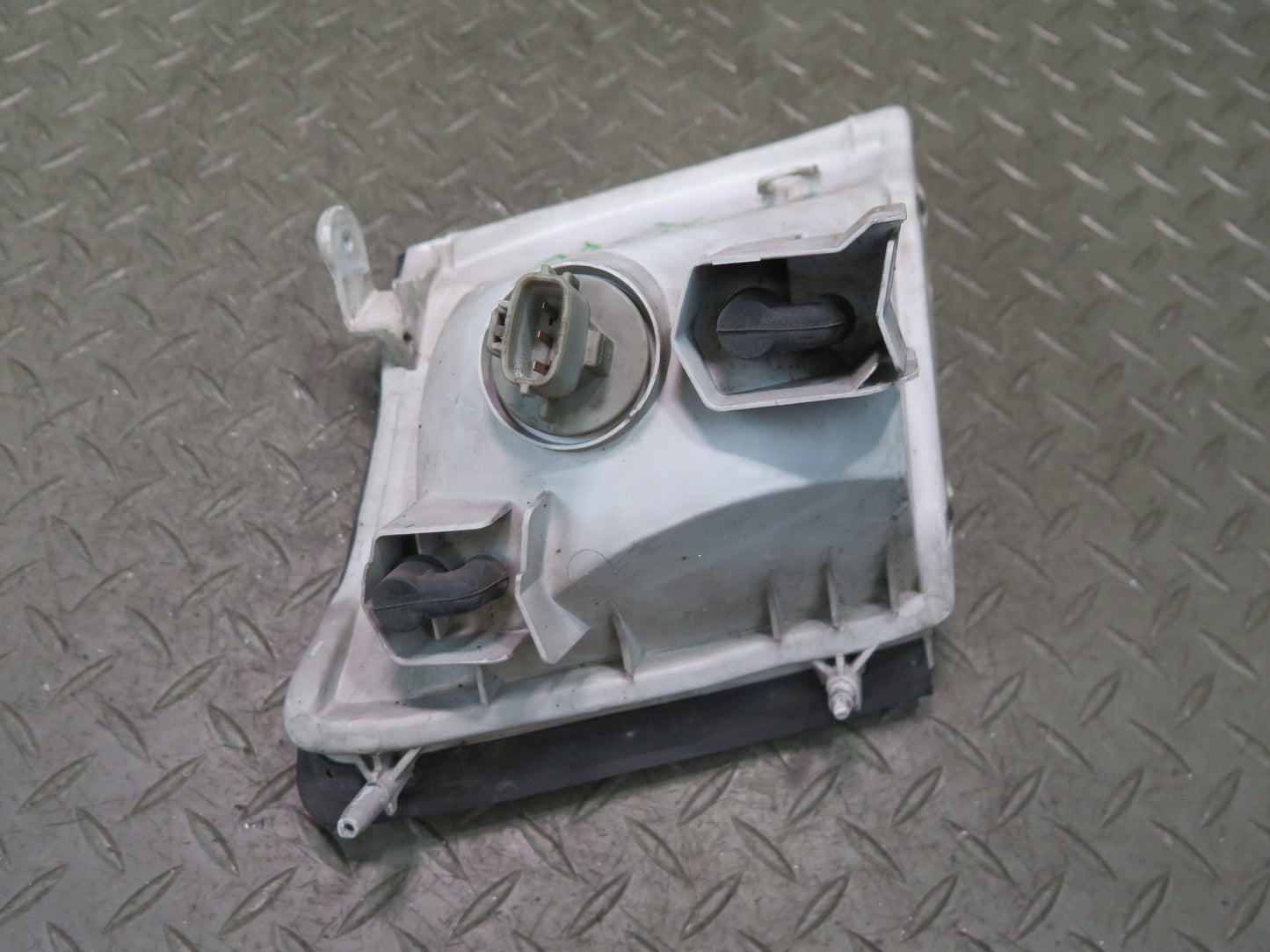 95-97 Toyota Celsior UCF20 RHD Front Left Corner Turn Signal Light Lamp OEM