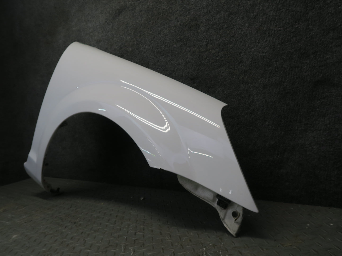 00-05 Toyota MR2 Spyder ZZW30L Front Right Fender Shell Panel Cover White OEM