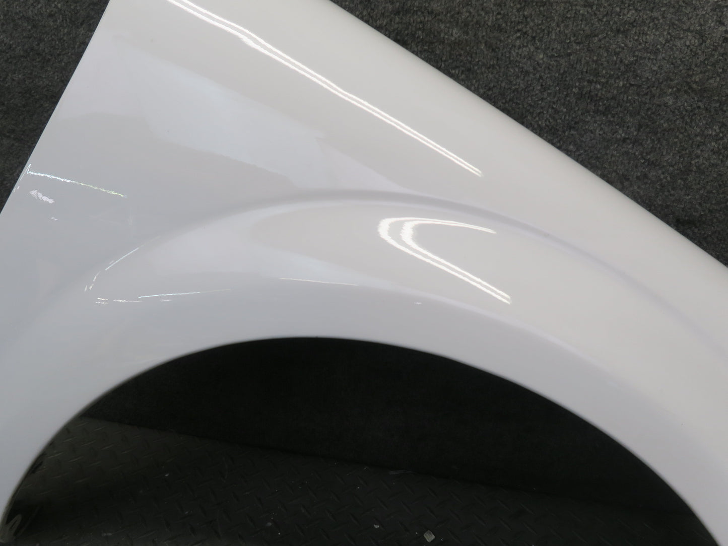 00-05 Toyota MR2 Spyder ZZW30L Front Right Fender Shell Panel Cover White OEM