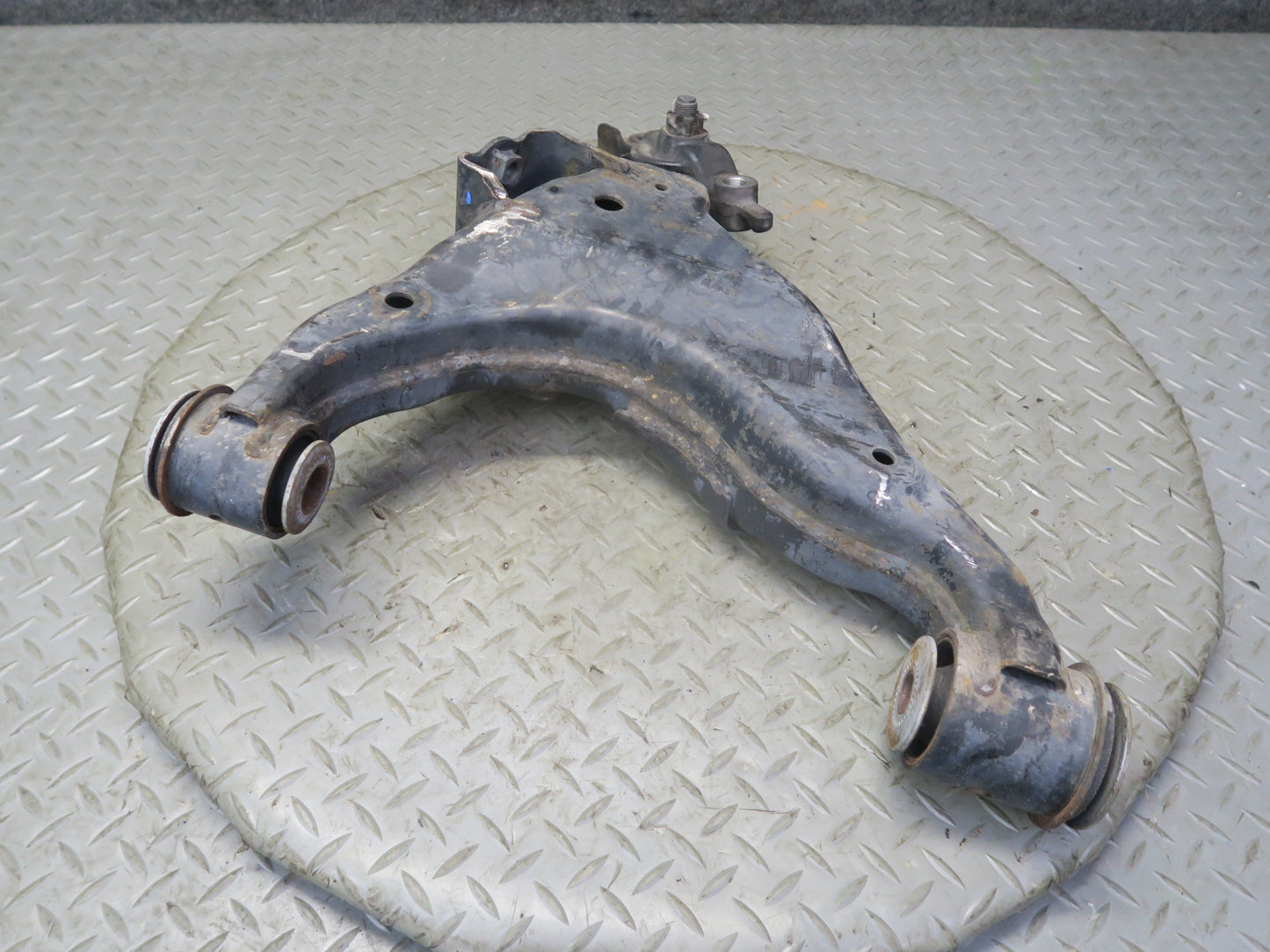 2010-2013 Lexus URJ150L GX460 AWD Front Left Side Suspension Lower Control Arm