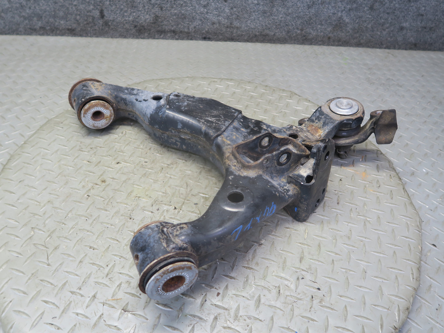 2010-2013 Lexus URJ150L GX460 AWD Front Left Side Suspension Lower Control Arm