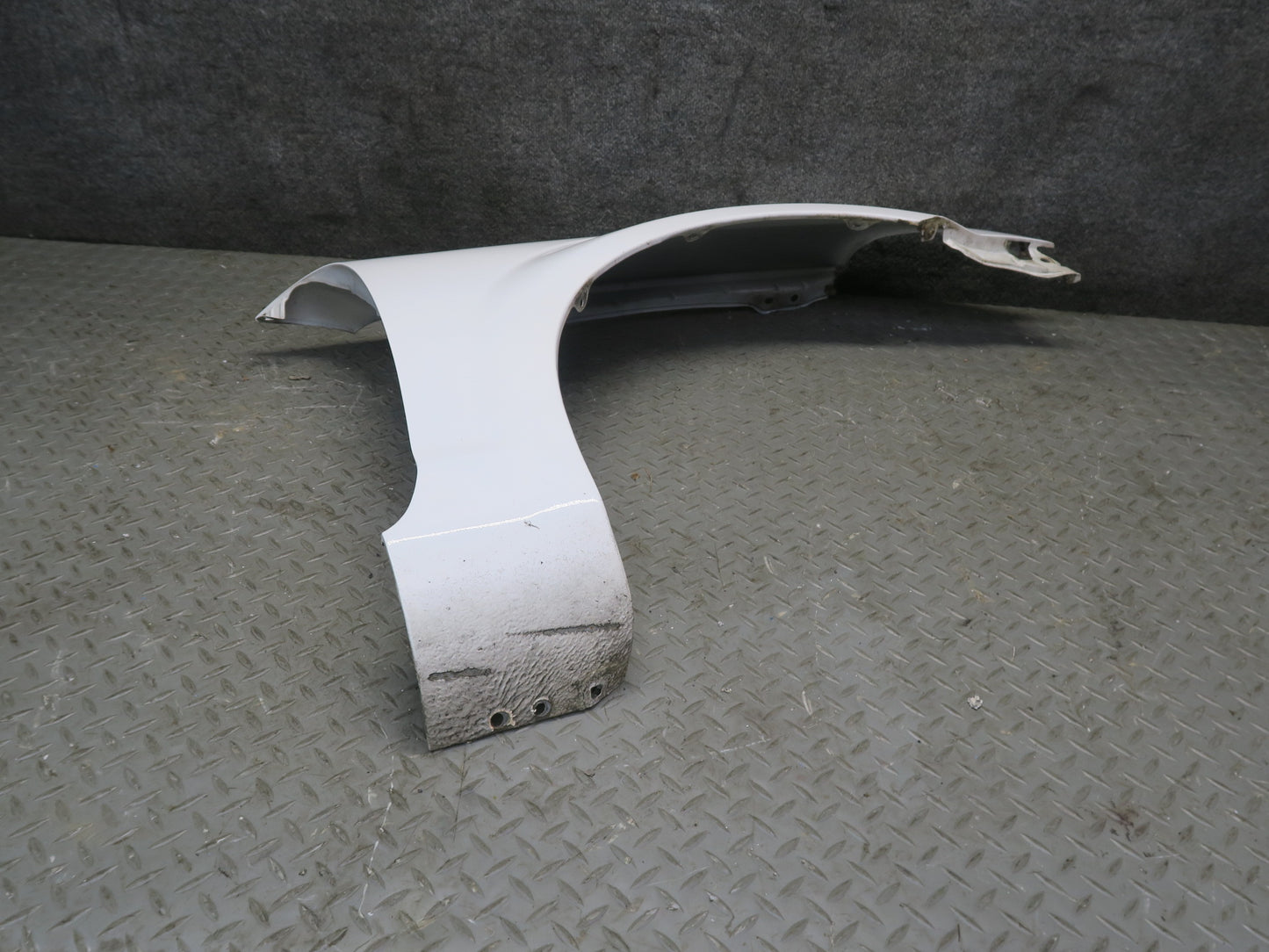 00-05 Toyota MR2 Spyder ZZW30L Front Right Fender Shell Panel Cover White OEM