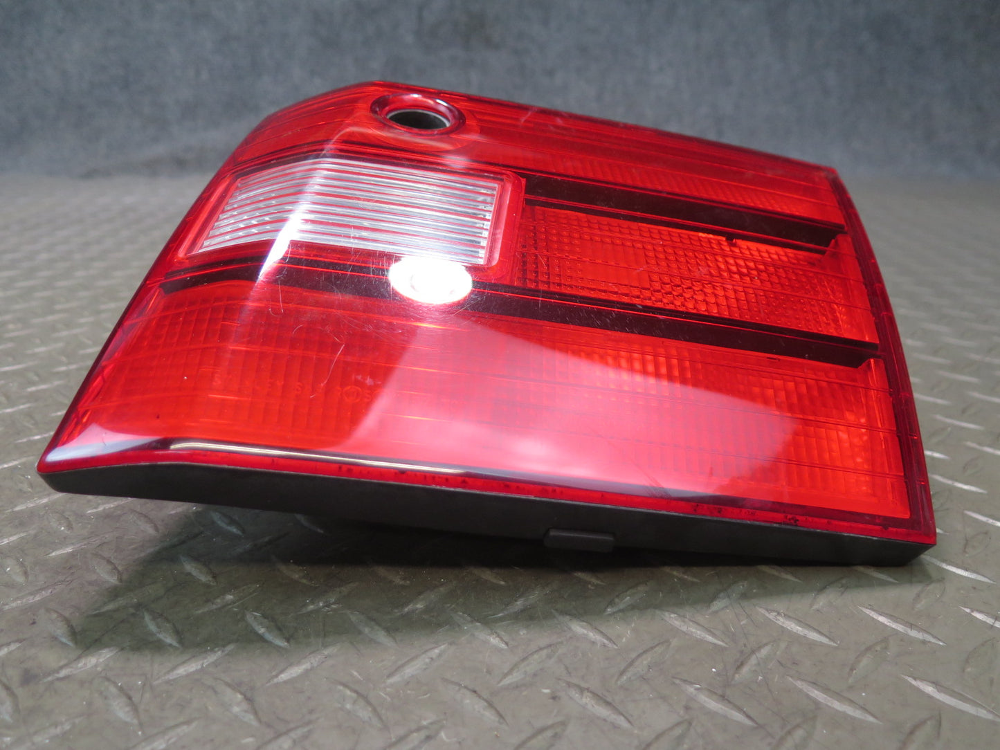 95-97 Toyota Celsior UCF20 RHD Rear Right Inner Tail Light Lamp OEM