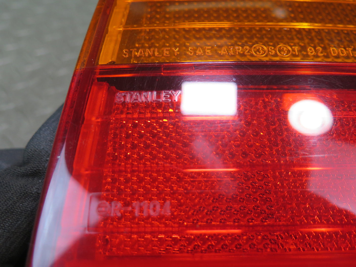 95-97 Toyota Celsior UCF20 RHD Rear Right Side Outer Tail Light Lamp OEM