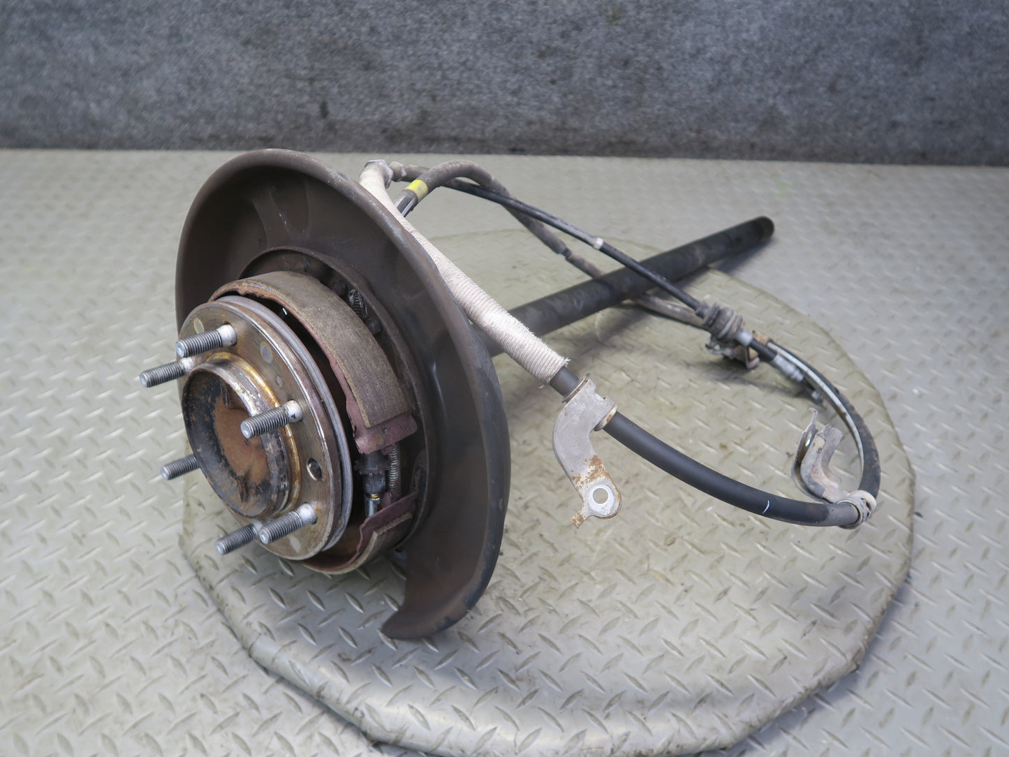 2010-2013 Lexus URJ150L GX460 AWD Rear Right Side Spindle Knuckle Wheel Hub