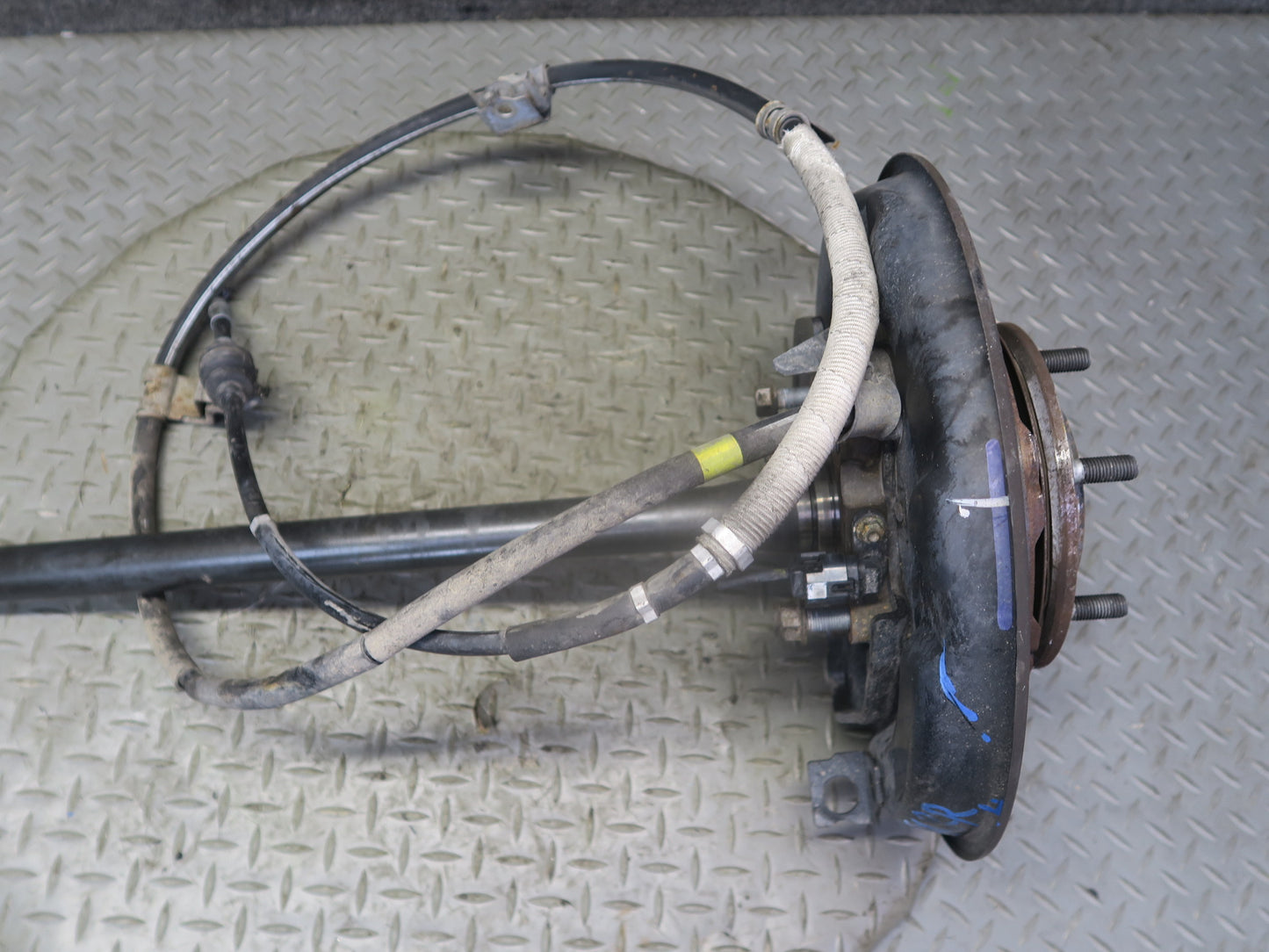 2010-2013 Lexus URJ150L GX460 AWD Rear Right Side Spindle Knuckle Wheel Hub