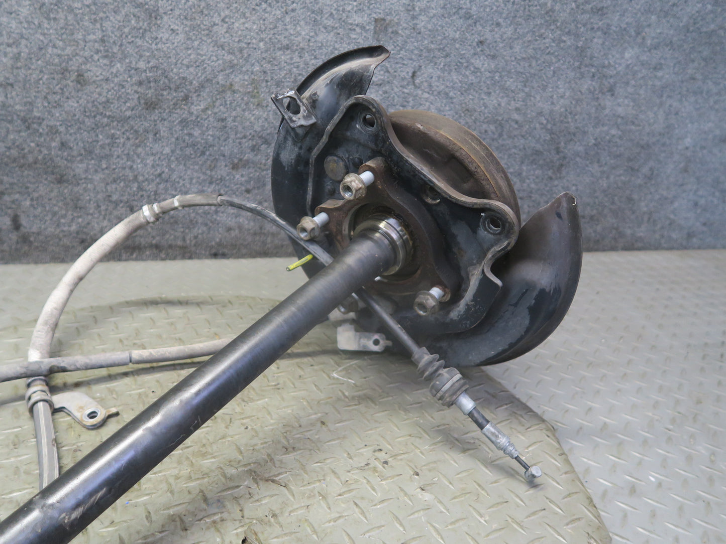 2010-2013 Lexus URJ150L GX460 AWD Rear Right Side Spindle Knuckle Wheel Hub