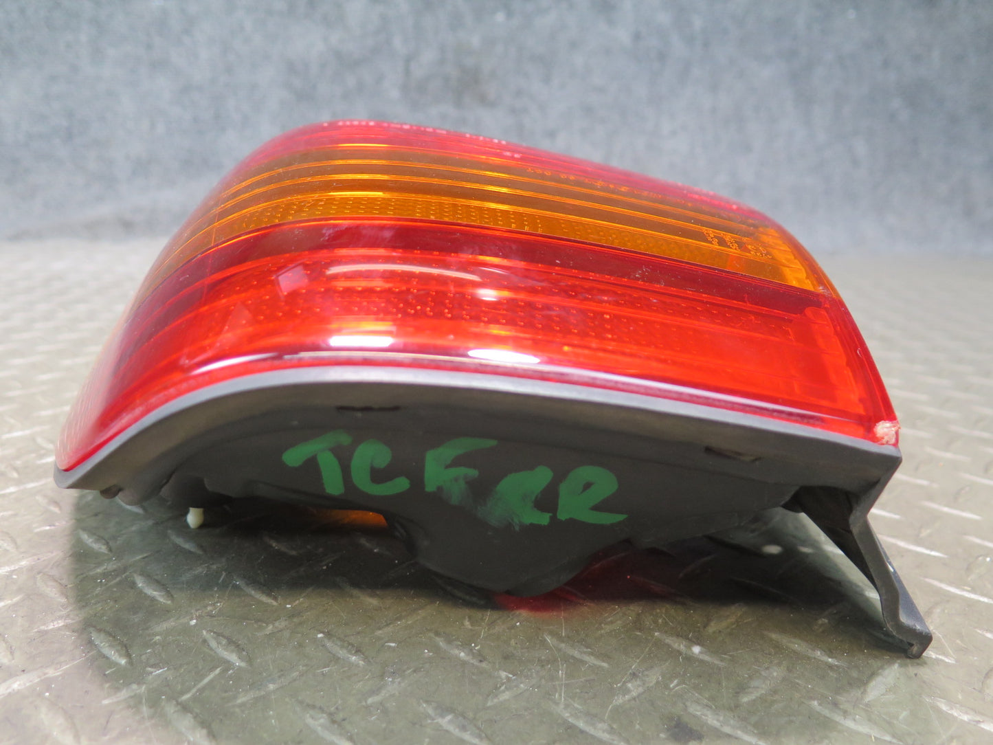 95-97 Toyota Celsior UCF20 RHD Rear Right Side Outer Tail Light Lamp OEM