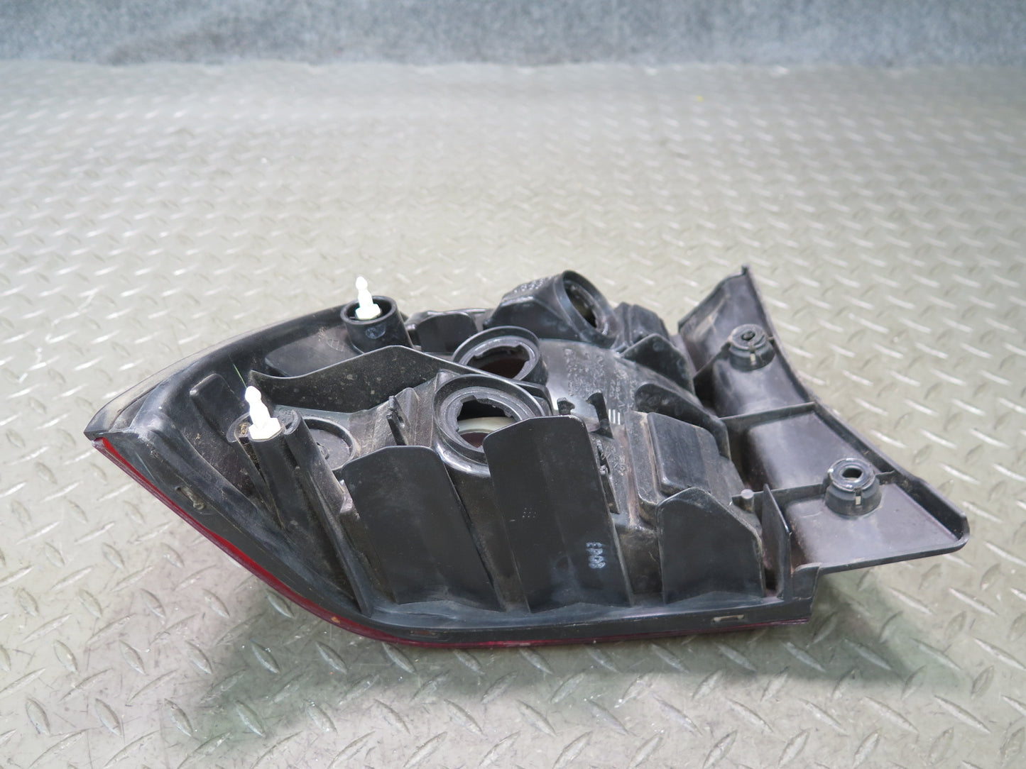 95-97 Toyota Celsior UCF20 RHD Rear Right Side Outer Tail Light Lamp OEM