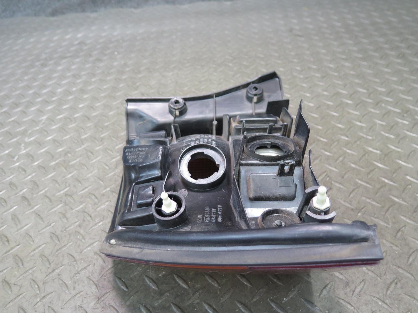95-97 Toyota Celsior UCF20 RHD Rear Right Side Outer Tail Light Lamp OEM