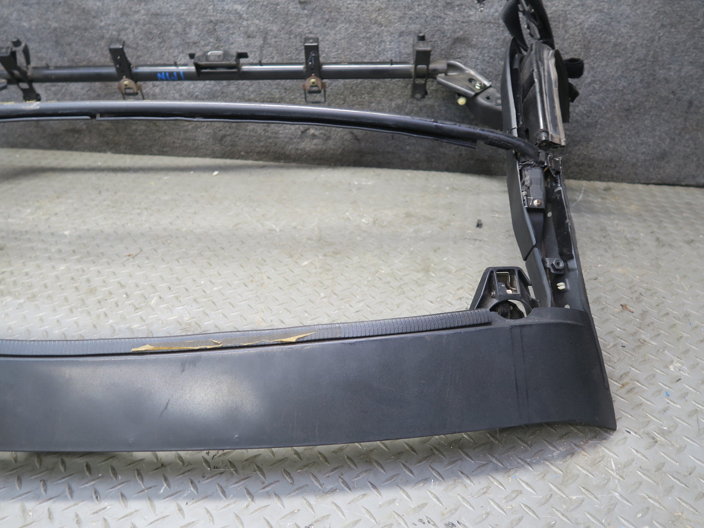 00-05 Toyota MR2 Spyder ZZW30L Convertible Soft TOP Roof Frame Panel OEM