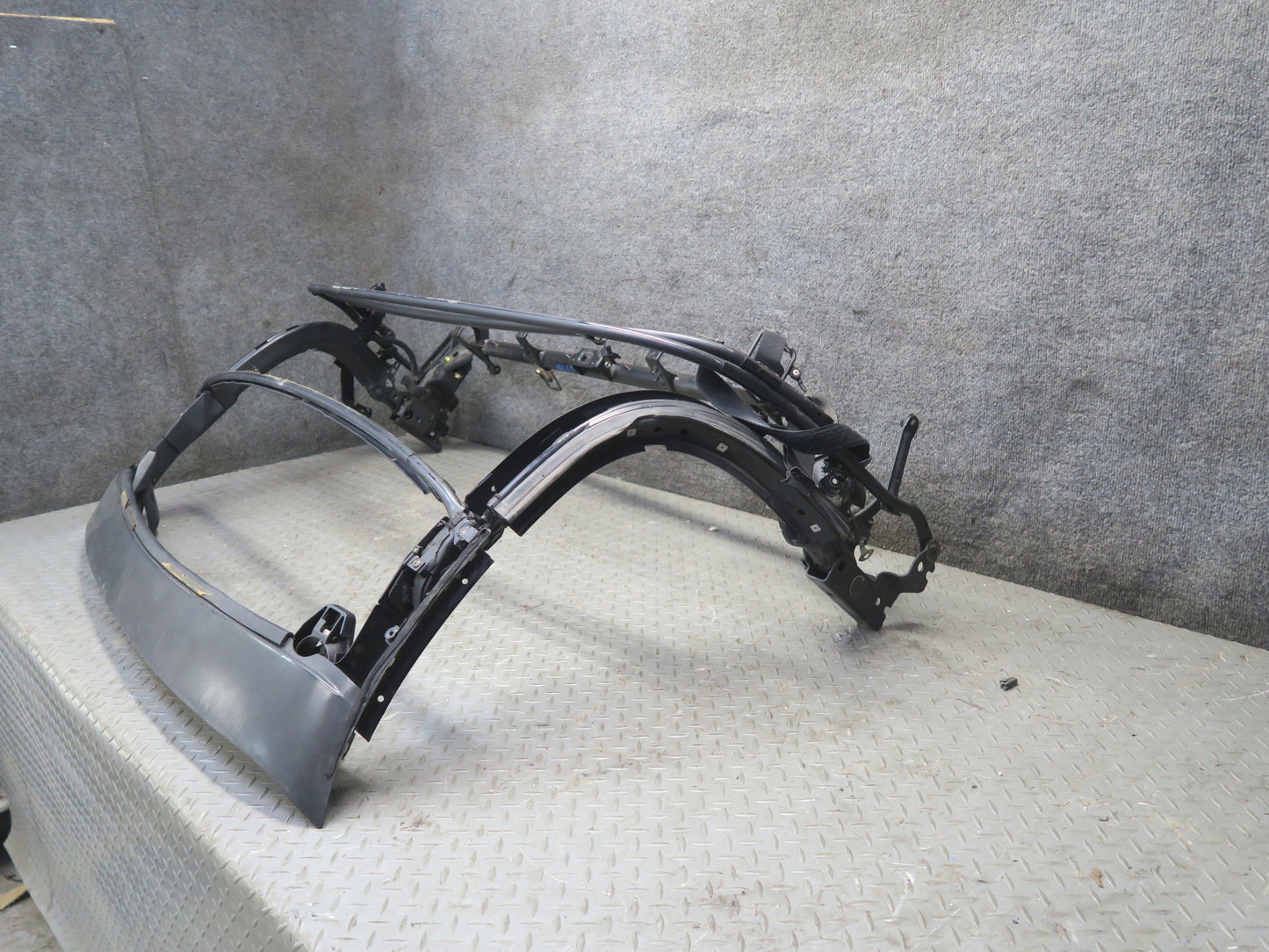 00-05 Toyota MR2 Spyder ZZW30L Convertible Soft TOP Roof Frame Panel OEM