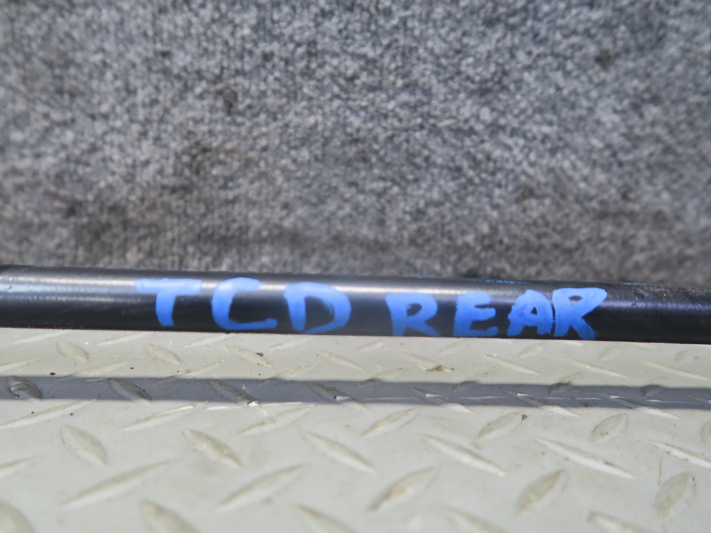 84-88 Toyota Cressida MX73 Sedan Rear Stabilizer Sway Bar 45K Miles OEM