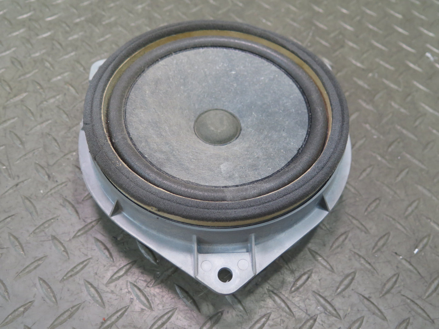 00-05 Toyota MR2 Spyder Set of 2 Left & Right Door Speaker 86160-22860 OEM