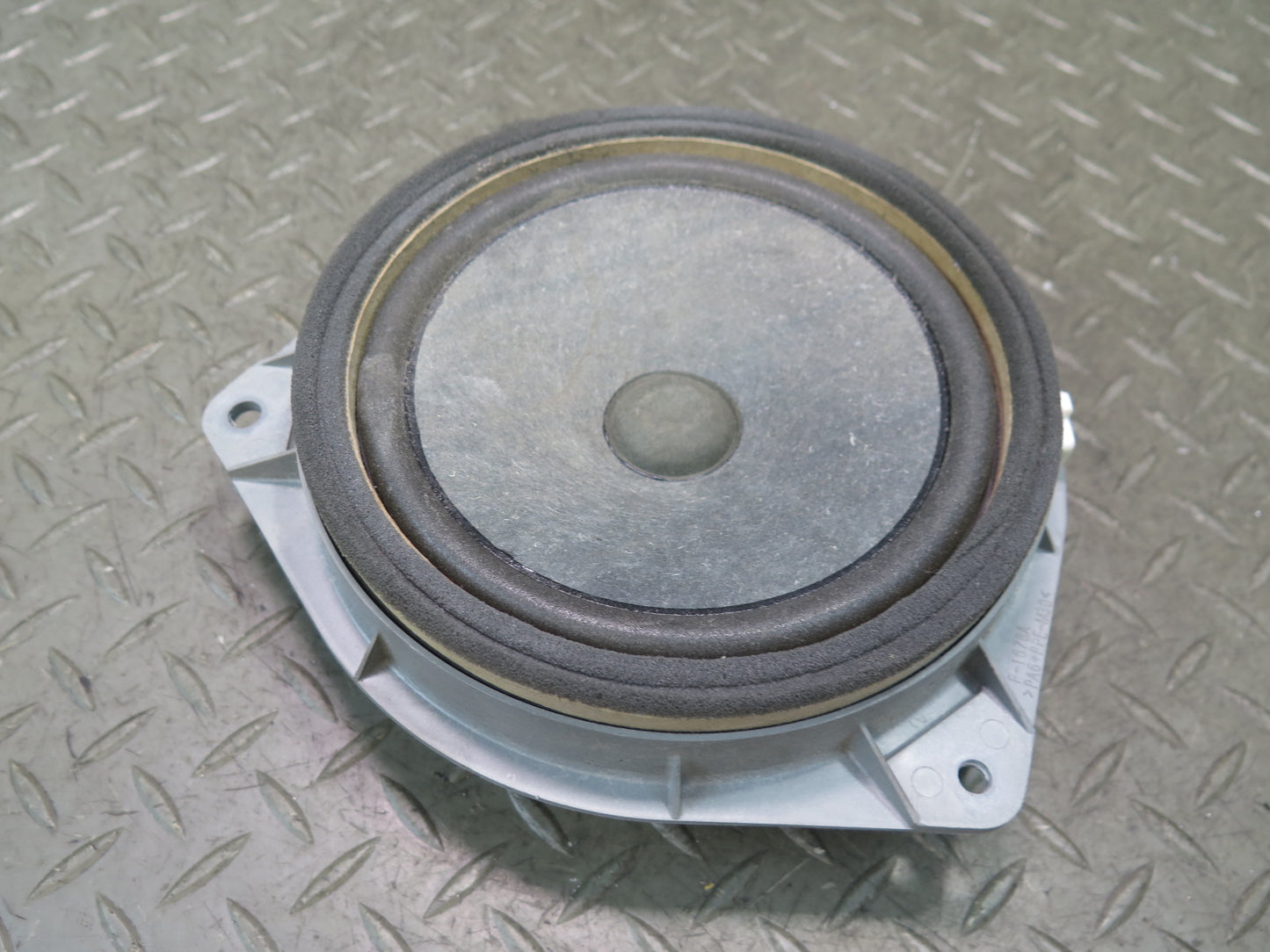 00-05 Toyota MR2 Spyder Set of 2 Left & Right Door Speaker 86160-22860 OEM