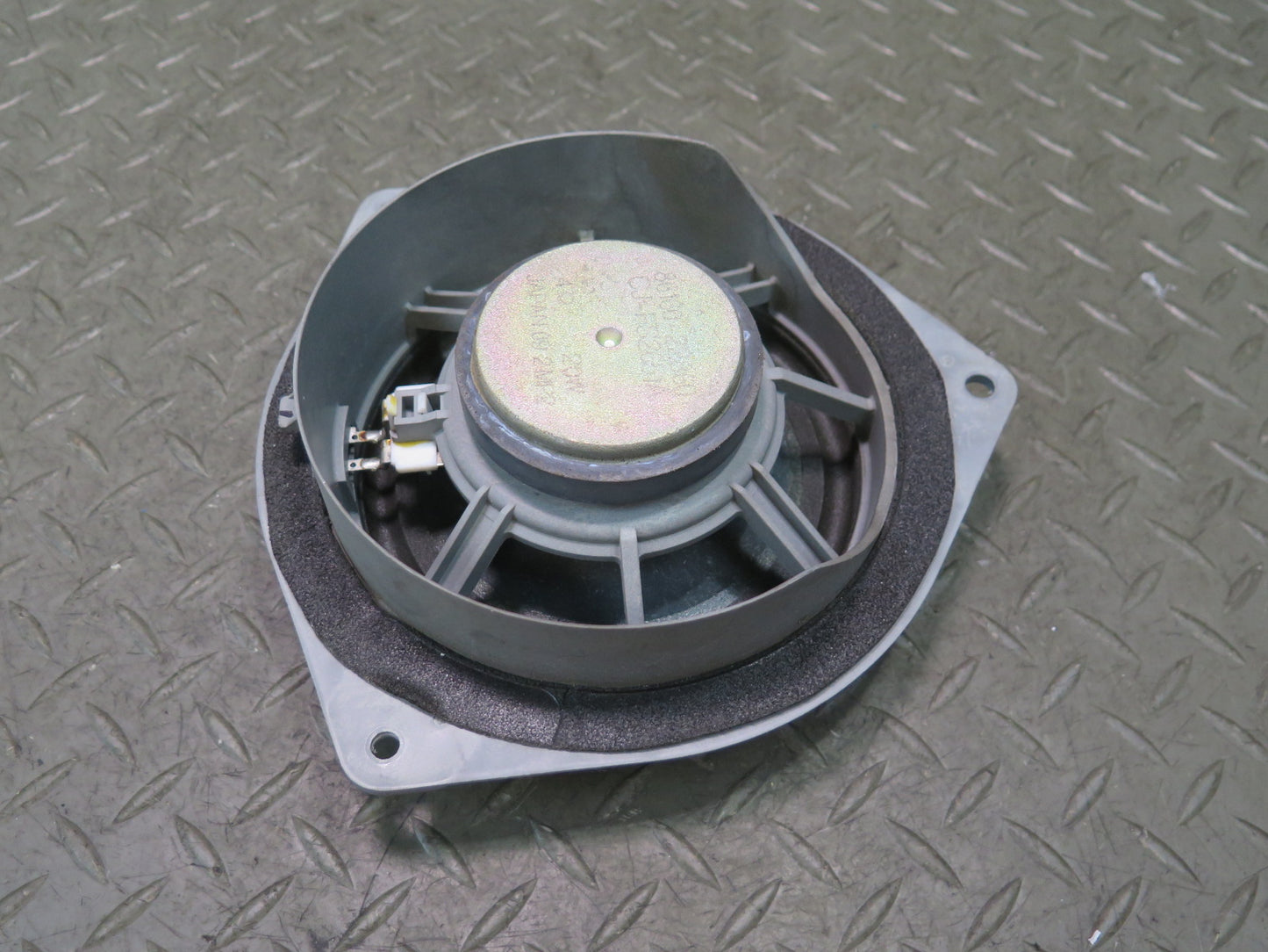 00-05 Toyota MR2 Spyder Set of 2 Left & Right Door Speaker 86160-22860 OEM