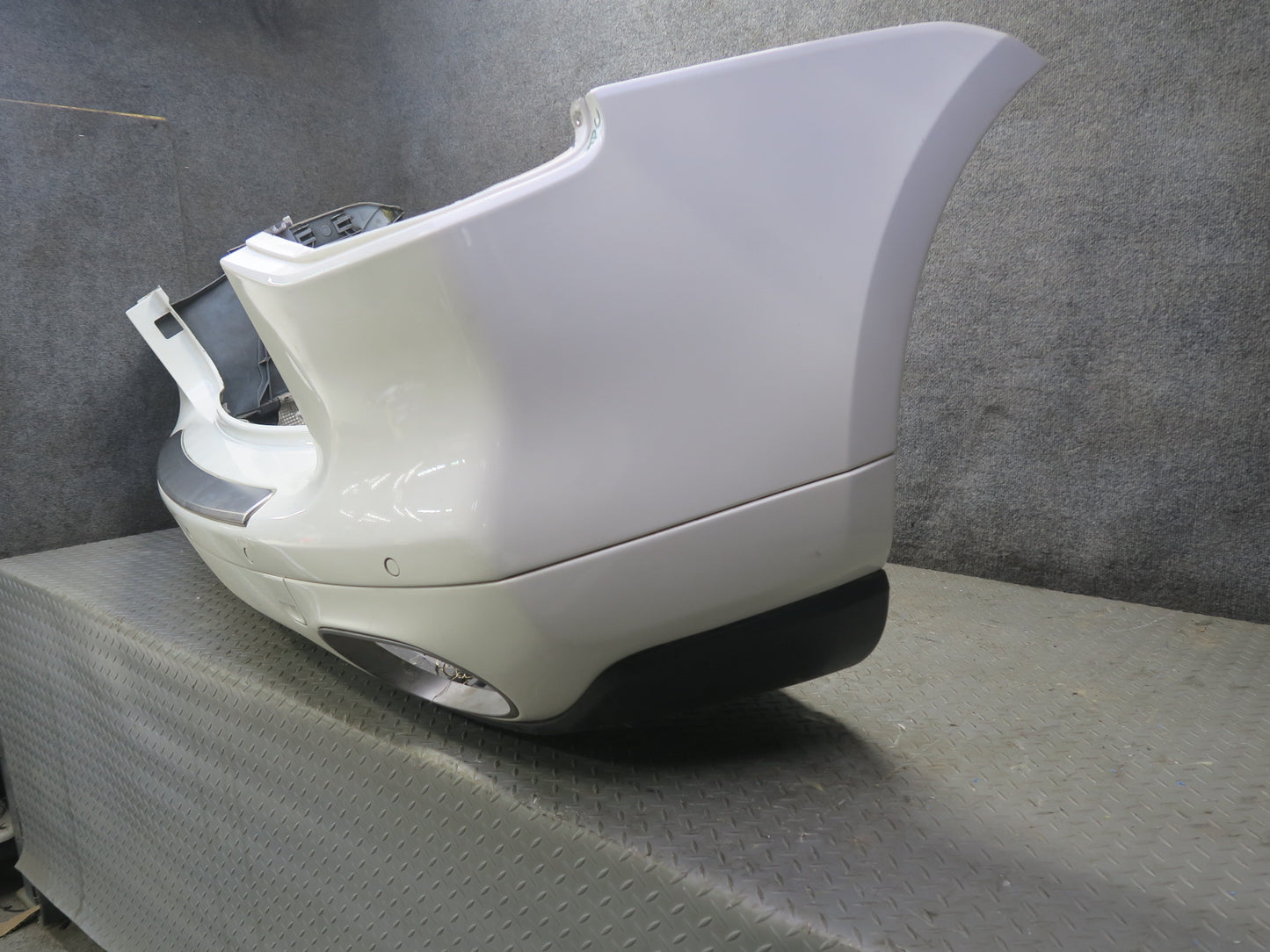 2008-2010 Porsche Cayenne 957 Turbo Rear Bumper Cover w PDC Sensors & Camera