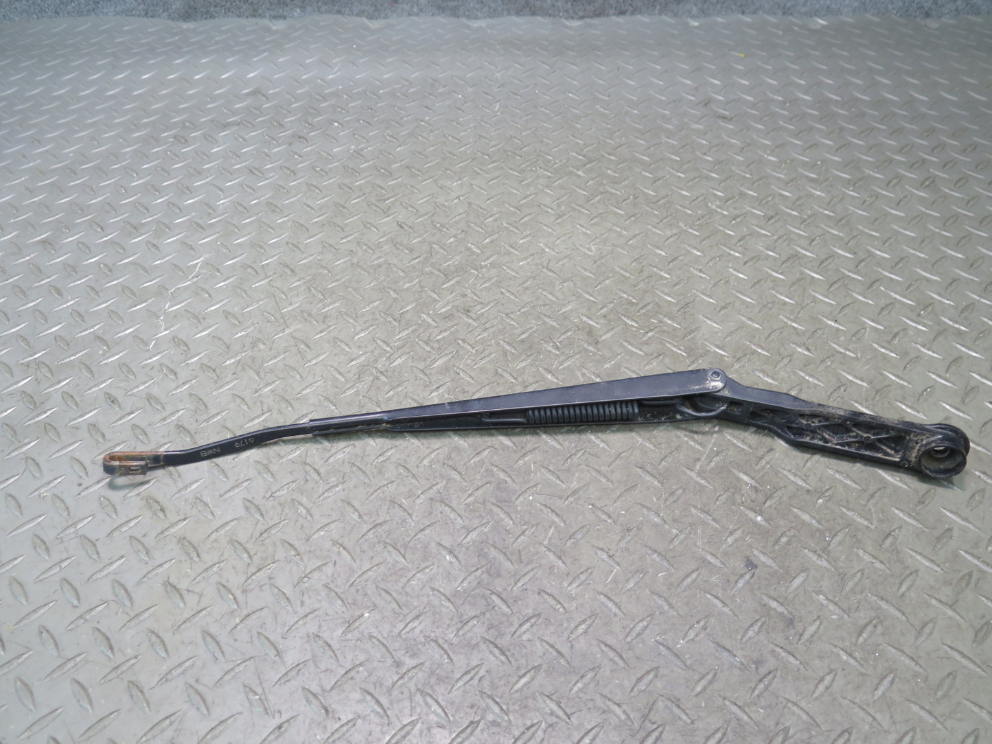 00-05 Toyota MR2 Spyder ZZW30L Set of 2 Front Left & Right Wiper Arm OEM