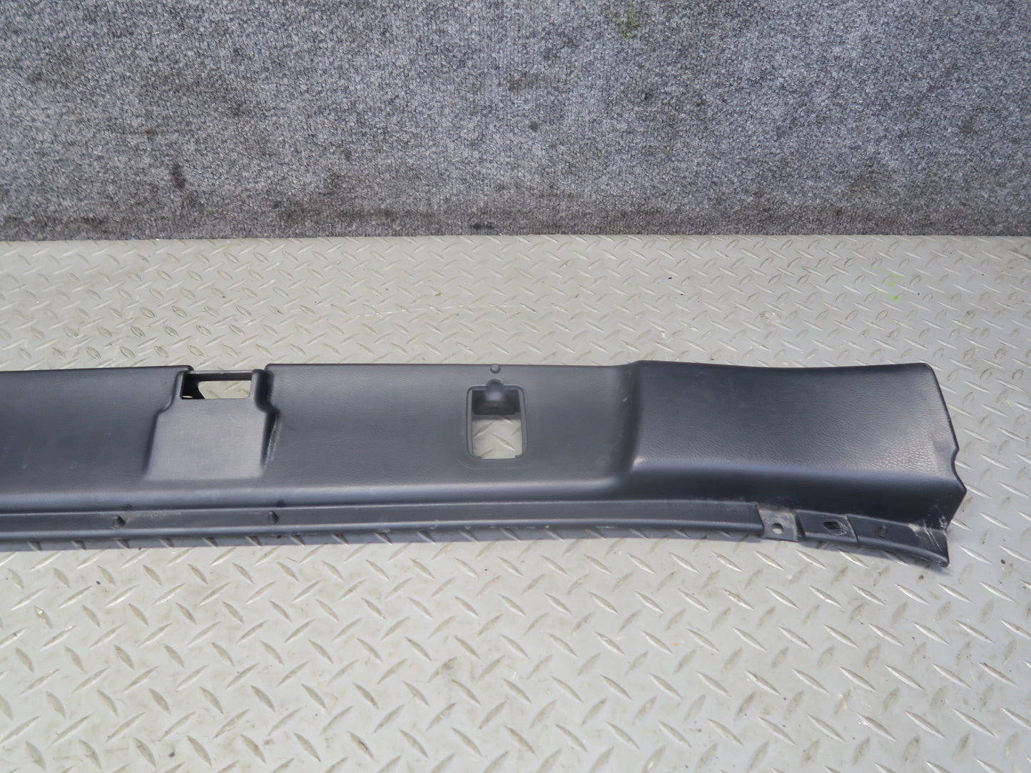 00-05 Toyota MR2 Spyder ZZW30L Rear Trunk Sill Trim Panel 64712-17040 OEM