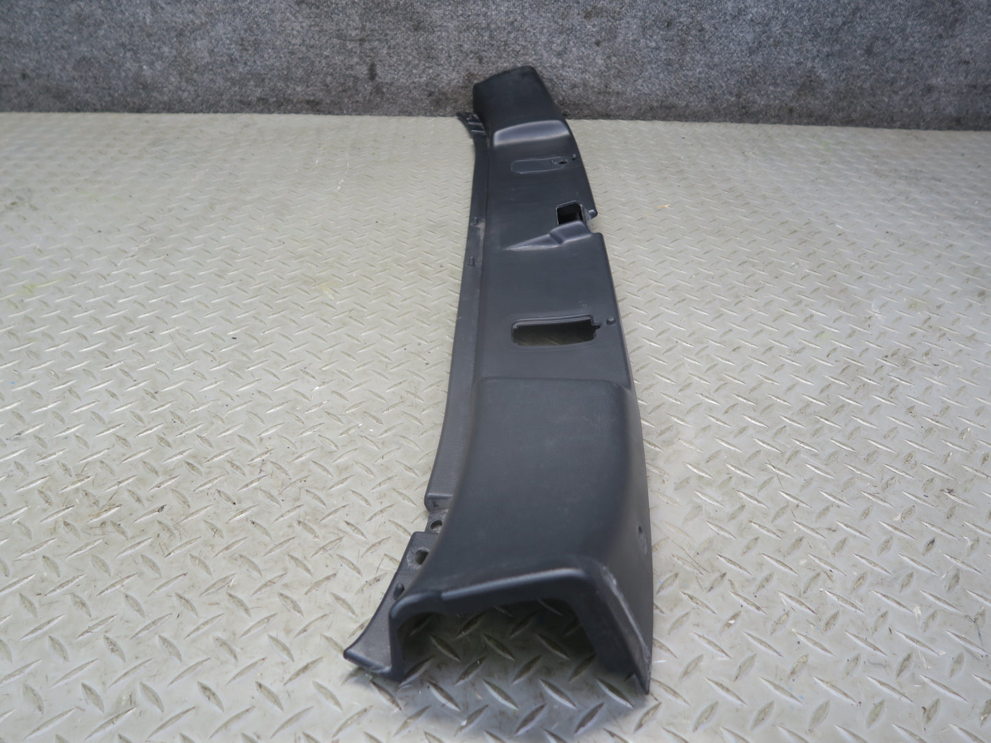 00-05 Toyota MR2 Spyder ZZW30L Rear Trunk Sill Trim Panel 64712-17040 OEM