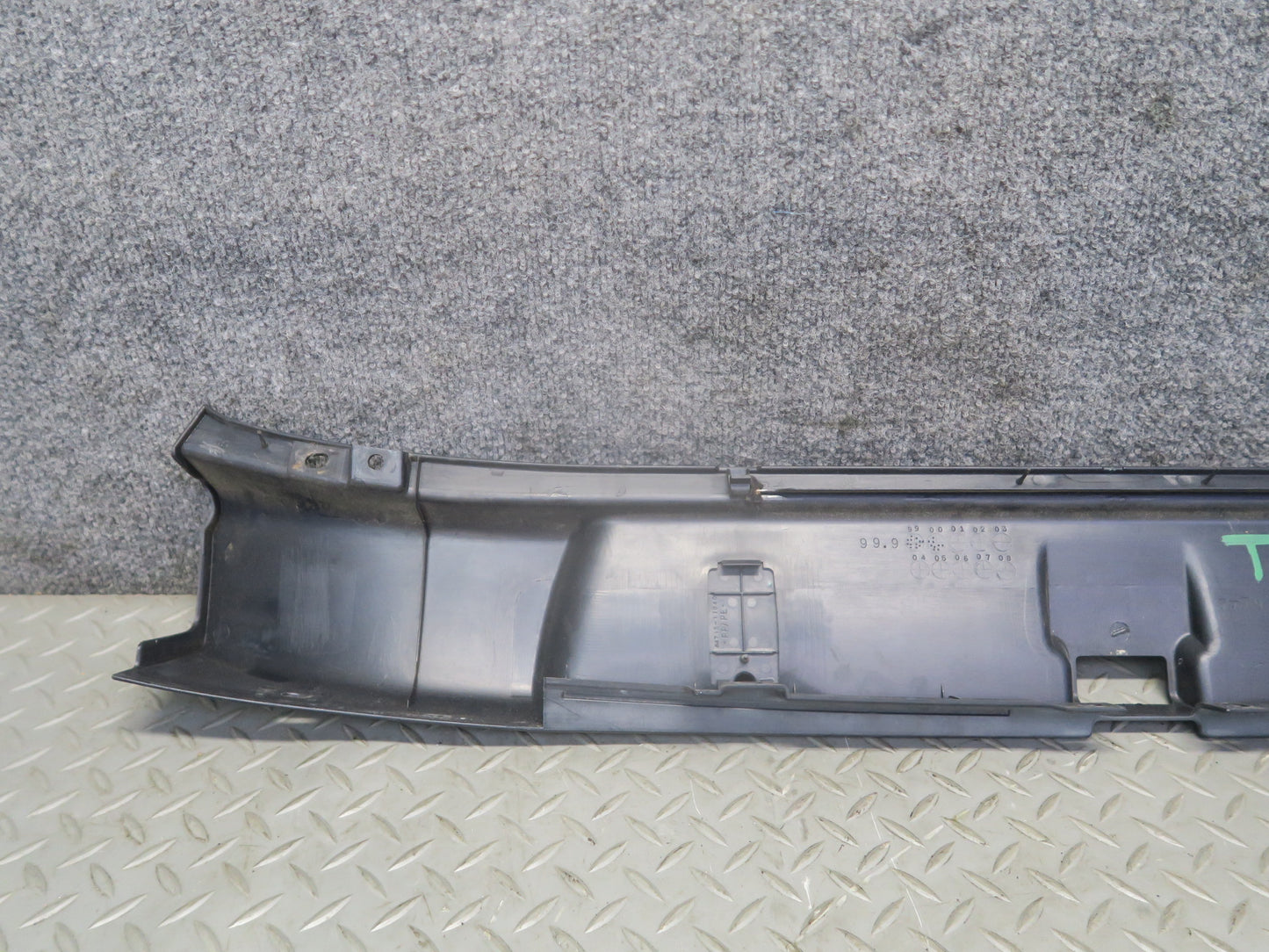 00-05 Toyota MR2 Spyder ZZW30L Rear Trunk Sill Trim Panel 64712-17040 OEM