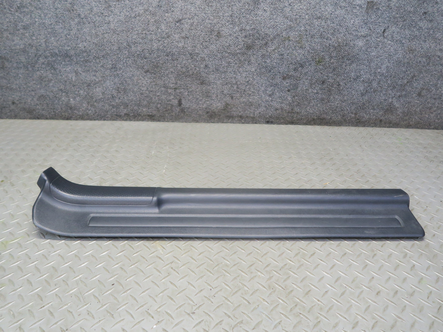 00-05 Toyota MR2 Spyder ZZW30L Left & Right Door Scuff Sill Plate Trim Set OEM