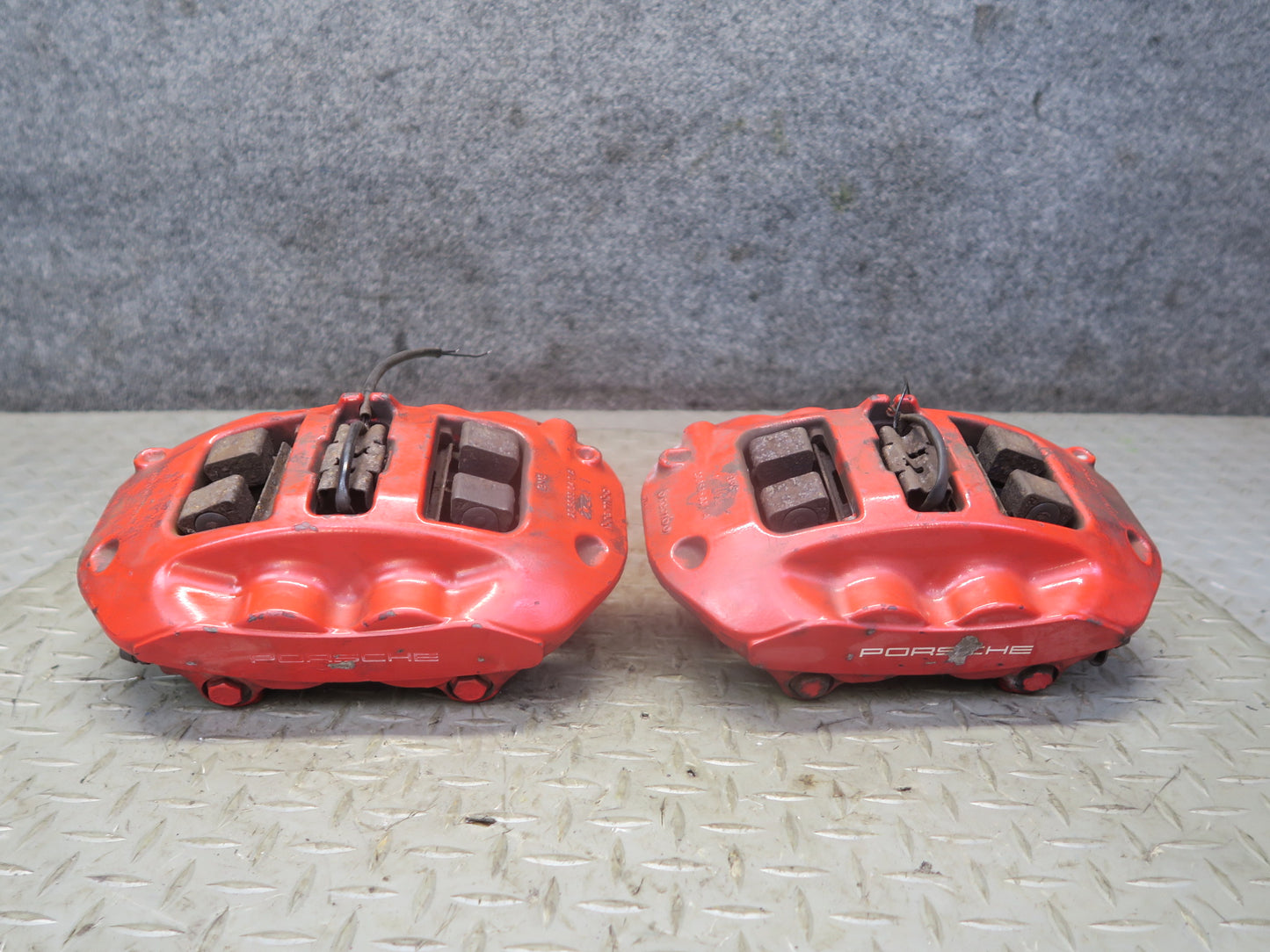 2008-2010 Porsche Cayenne 957 Rear Left & Right Brembo Brake Caliper Set of 2