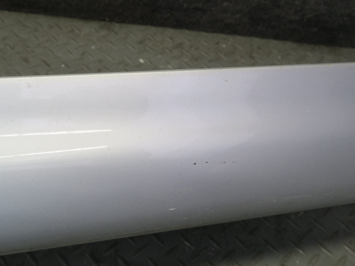 2001-2006 BMW E46 M3 Right Side Skirt Rocker Panel Lower Molding Titan Silver
