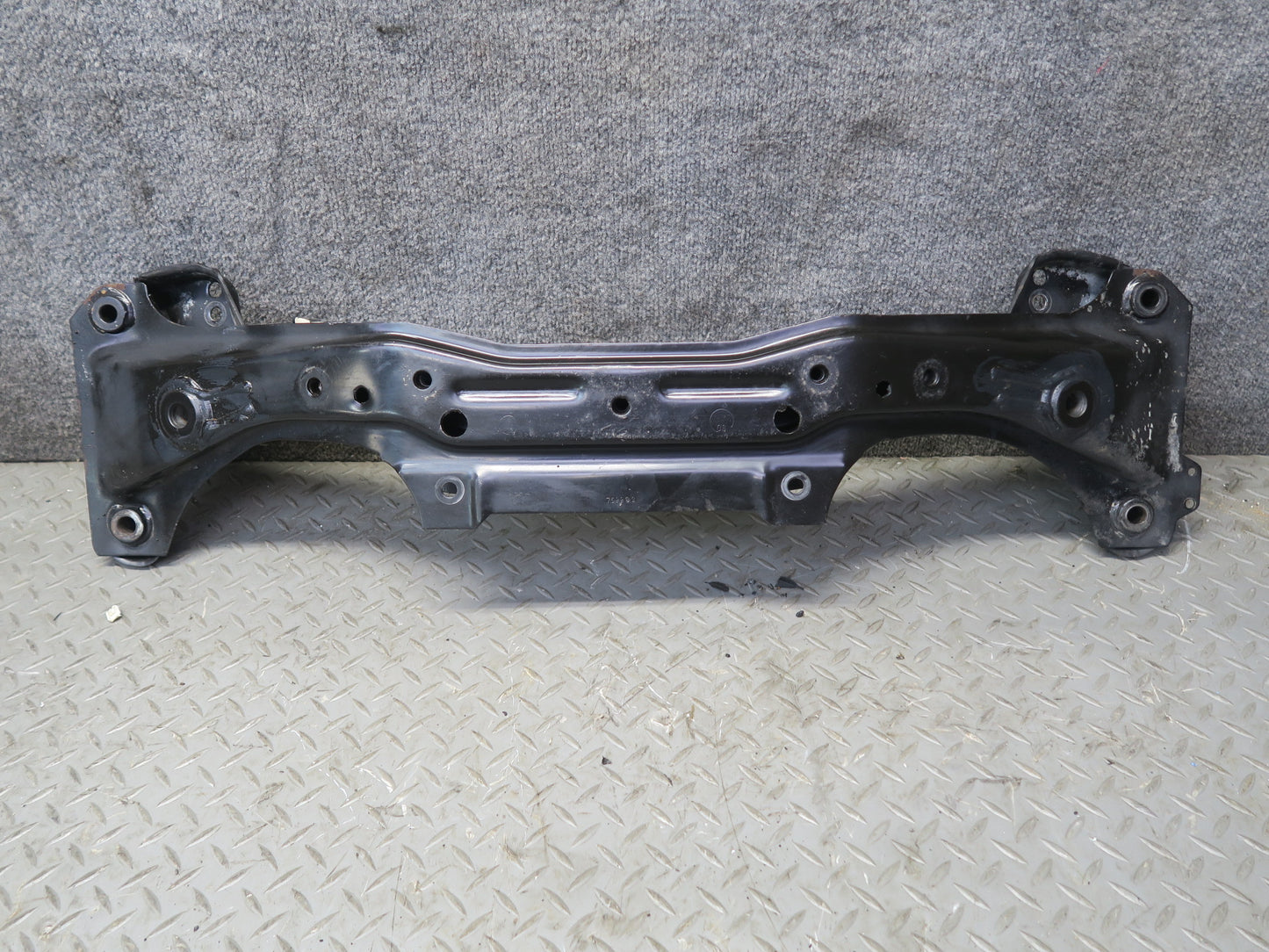 2001-2006 BMW E46 M3 Front Suspension Crossmember Subframe Carrier Cradle