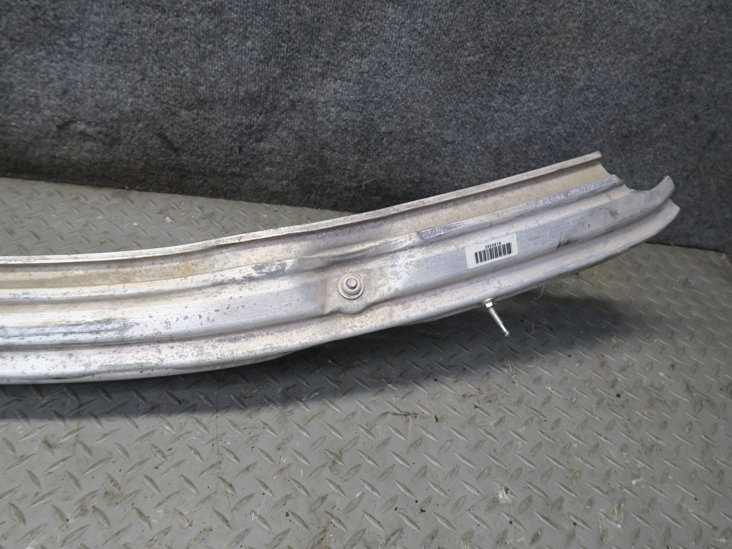 2001-2006 BMW E46 3-SERIES Front Bumper Impact Renforcement Bar 8195300