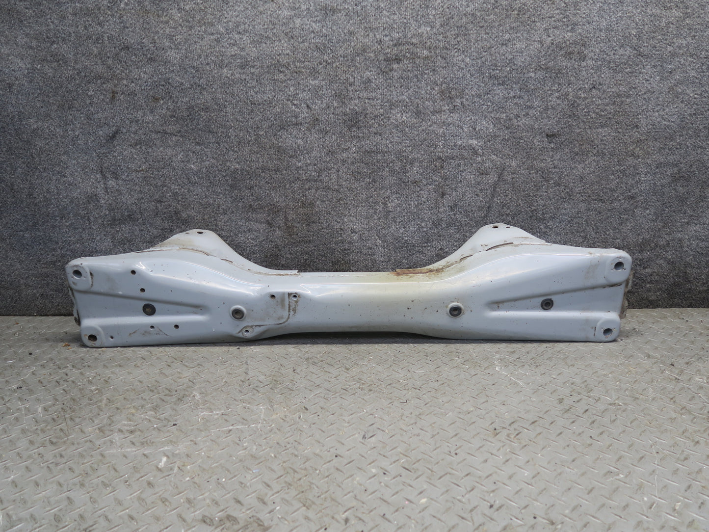 00-02 Toyota MR2 Spyder ZZW30L Rear Suspension Sub Frame Crossmember Carrier OEM