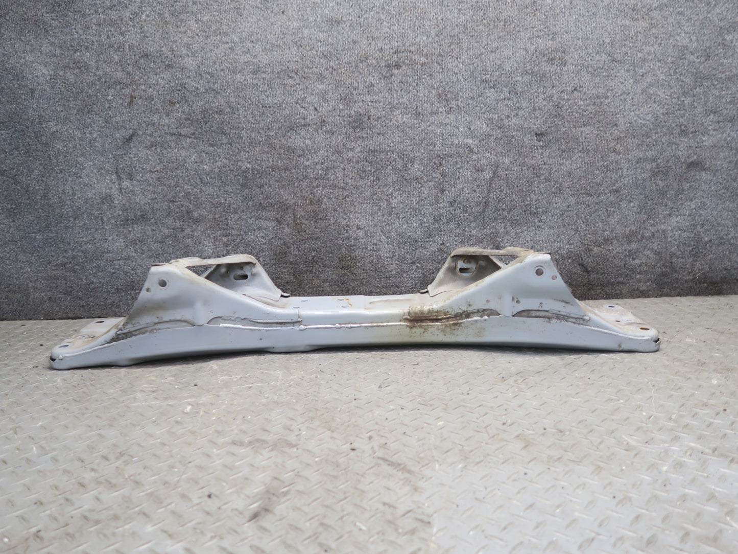 00-02 Toyota MR2 Spyder ZZW30L Rear Suspension Sub Frame Crossmember Carrier OEM