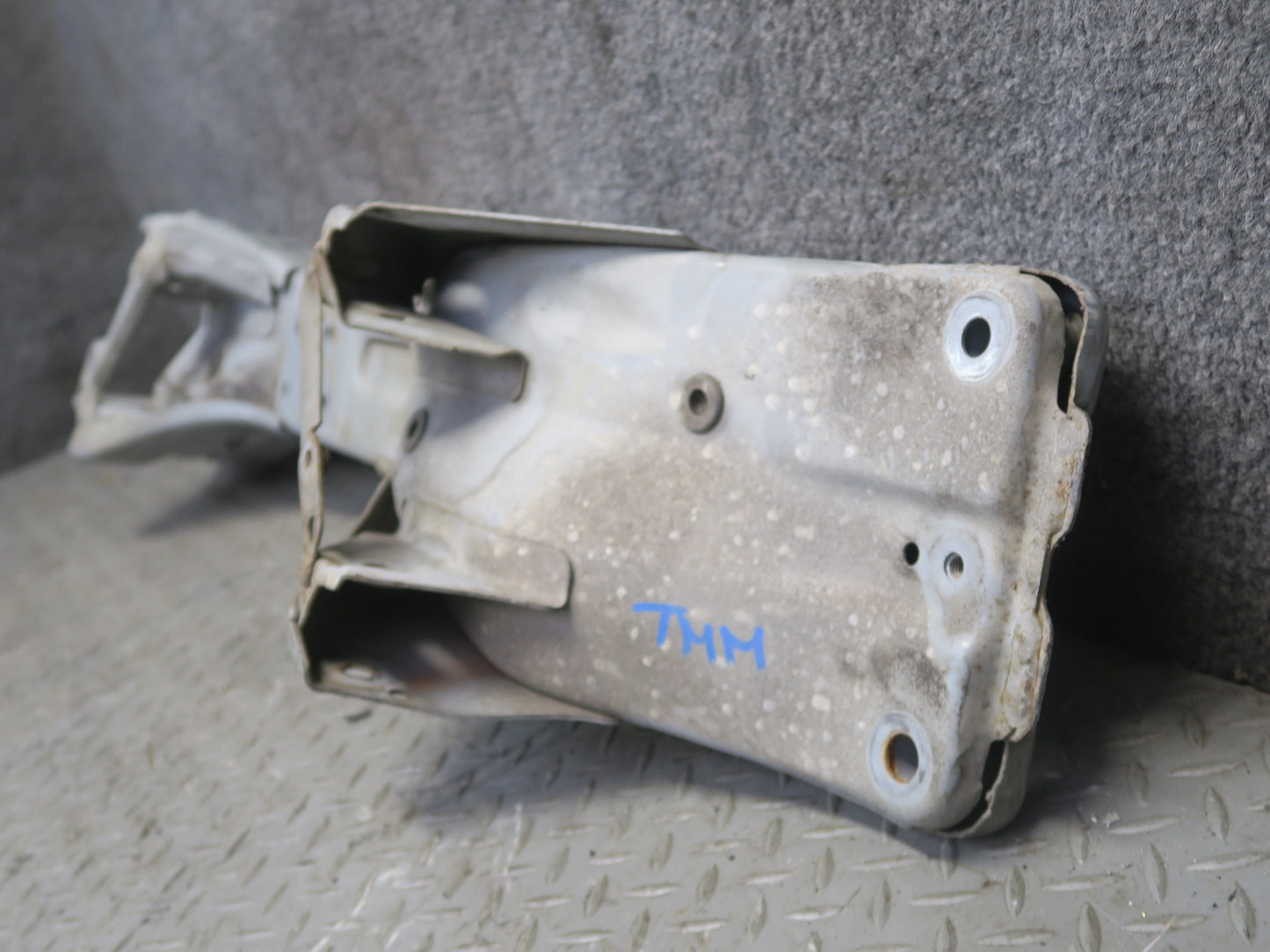 00-02 Toyota MR2 Spyder ZZW30L Rear Suspension Sub Frame Crossmember Carrier OEM