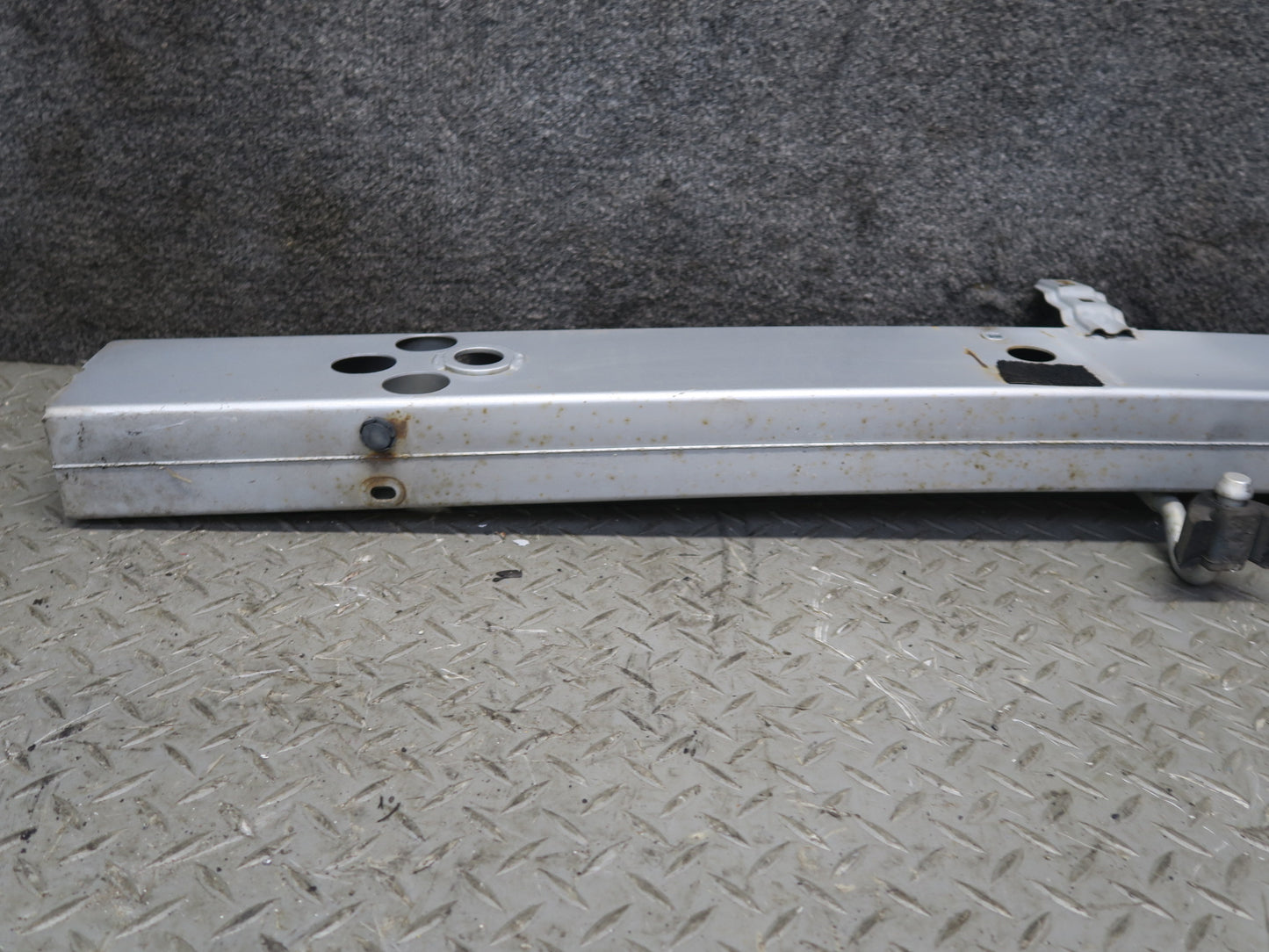 00-05 Toyota MR2 Spyder ZZW30L Rear Bumper Impact Reinforcement Bar OEM