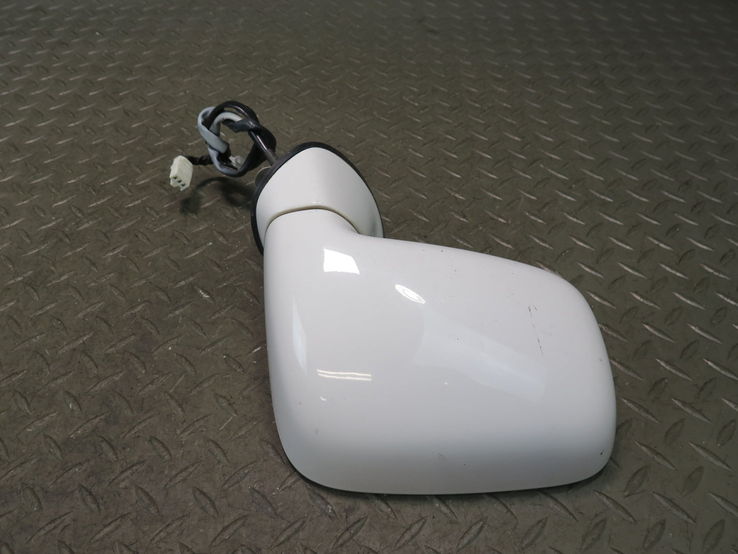 00-05 Toyota MR2 Spyder Right Door Exterior Side Power Mirror Super White OEM