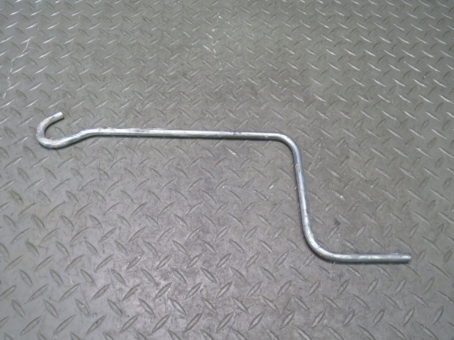 00-05 Toyota MR2 Spyder ZZW30L Emergency Spare Tire TOW Hook Tools w Case OEM