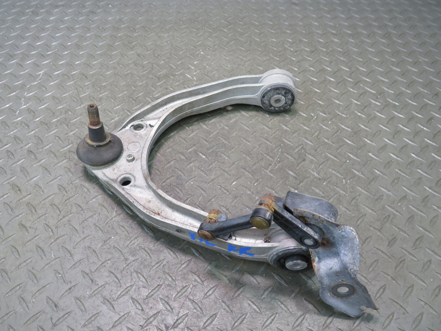 2003-2010 Porsche Cayenne 957 Front Right Upper Control Arm w Height Sensor