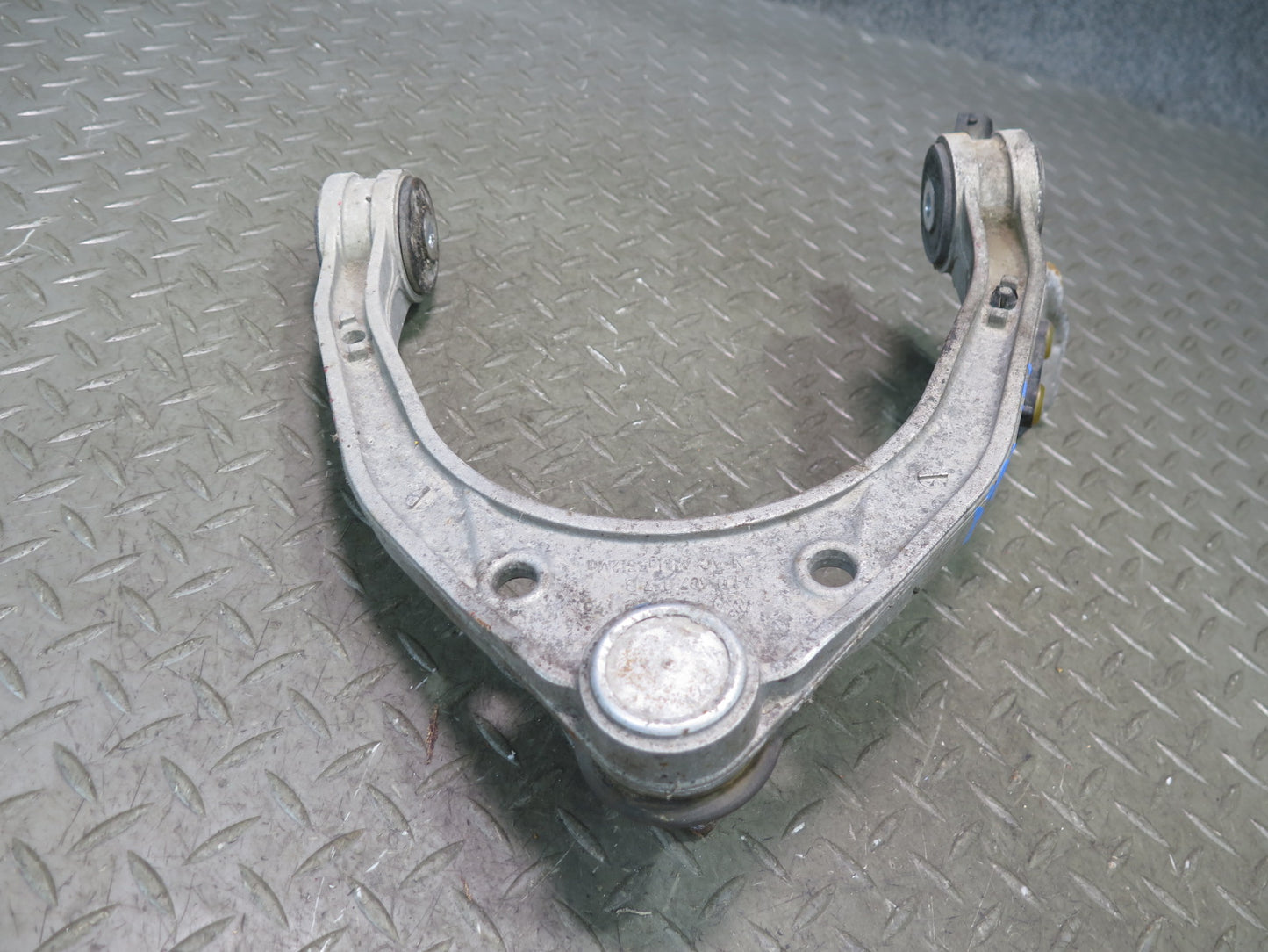 2003-2010 Porsche Cayenne 957 Front Left Upper Control Arm w Height Sensor