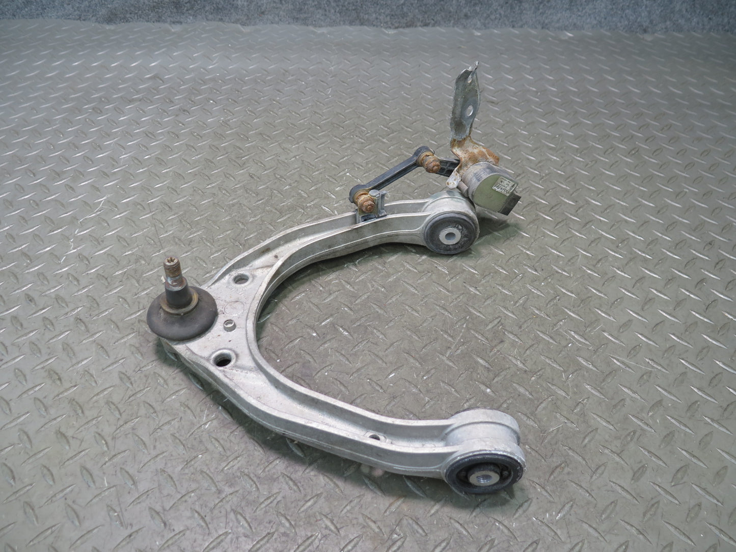2003-2010 Porsche Cayenne 957 Front Left Upper Control Arm w Height Sensor