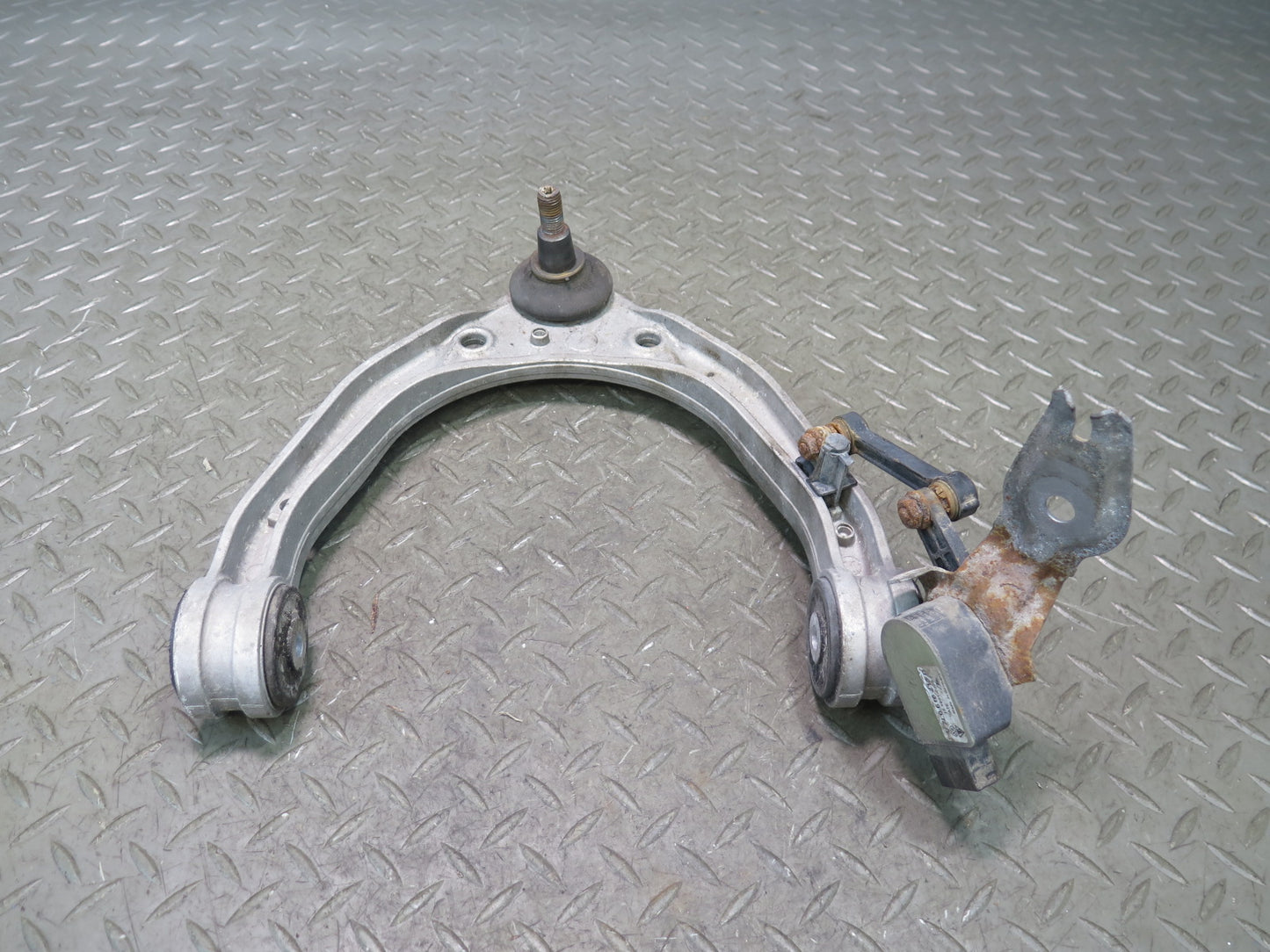 2003-2010 Porsche Cayenne 957 Front Left Upper Control Arm w Height Sensor
