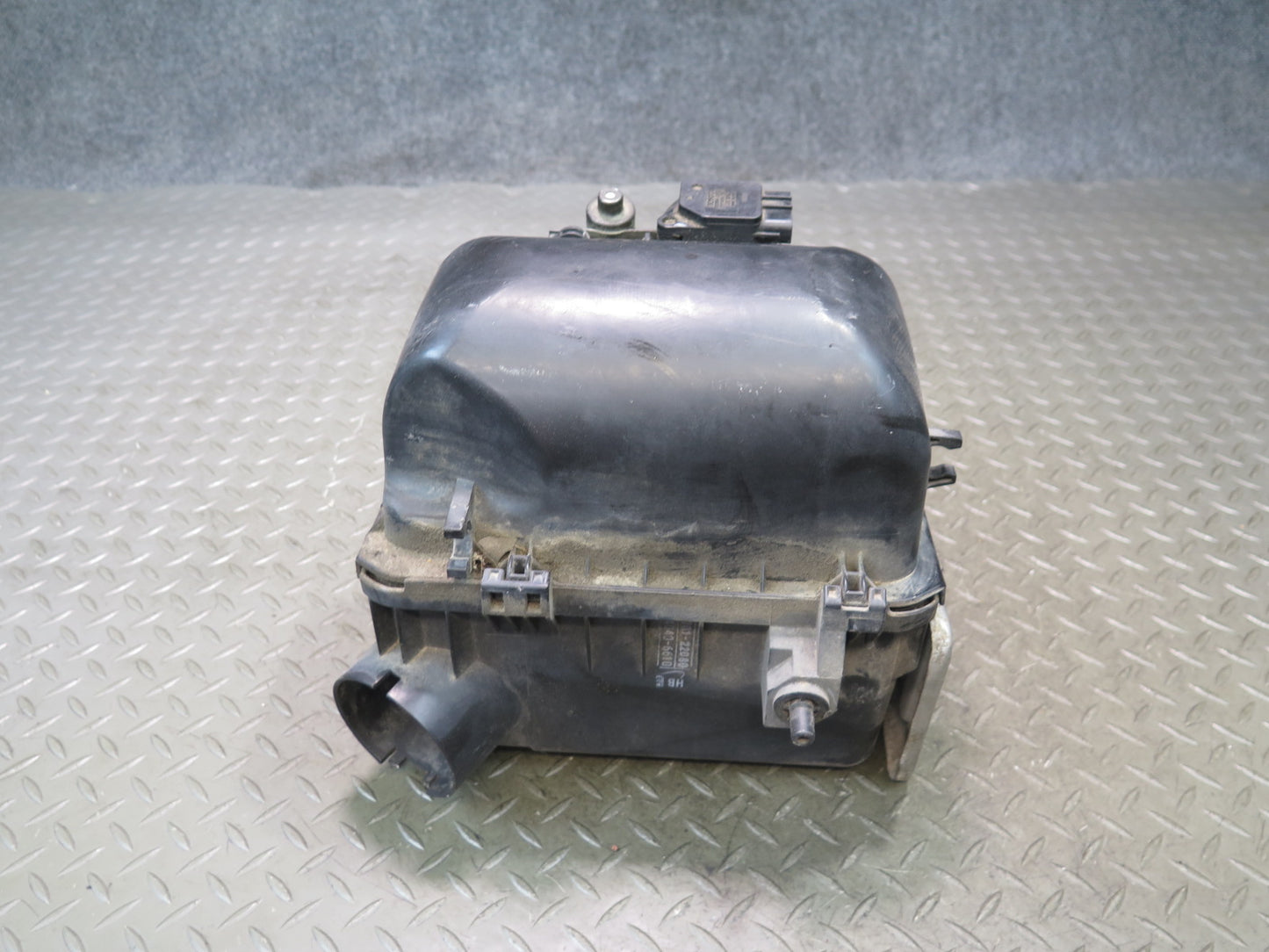 00-05 Toyota MR2 Spyder ZZW30L Air Intake Cleaner Filter Box w Sensor OEM