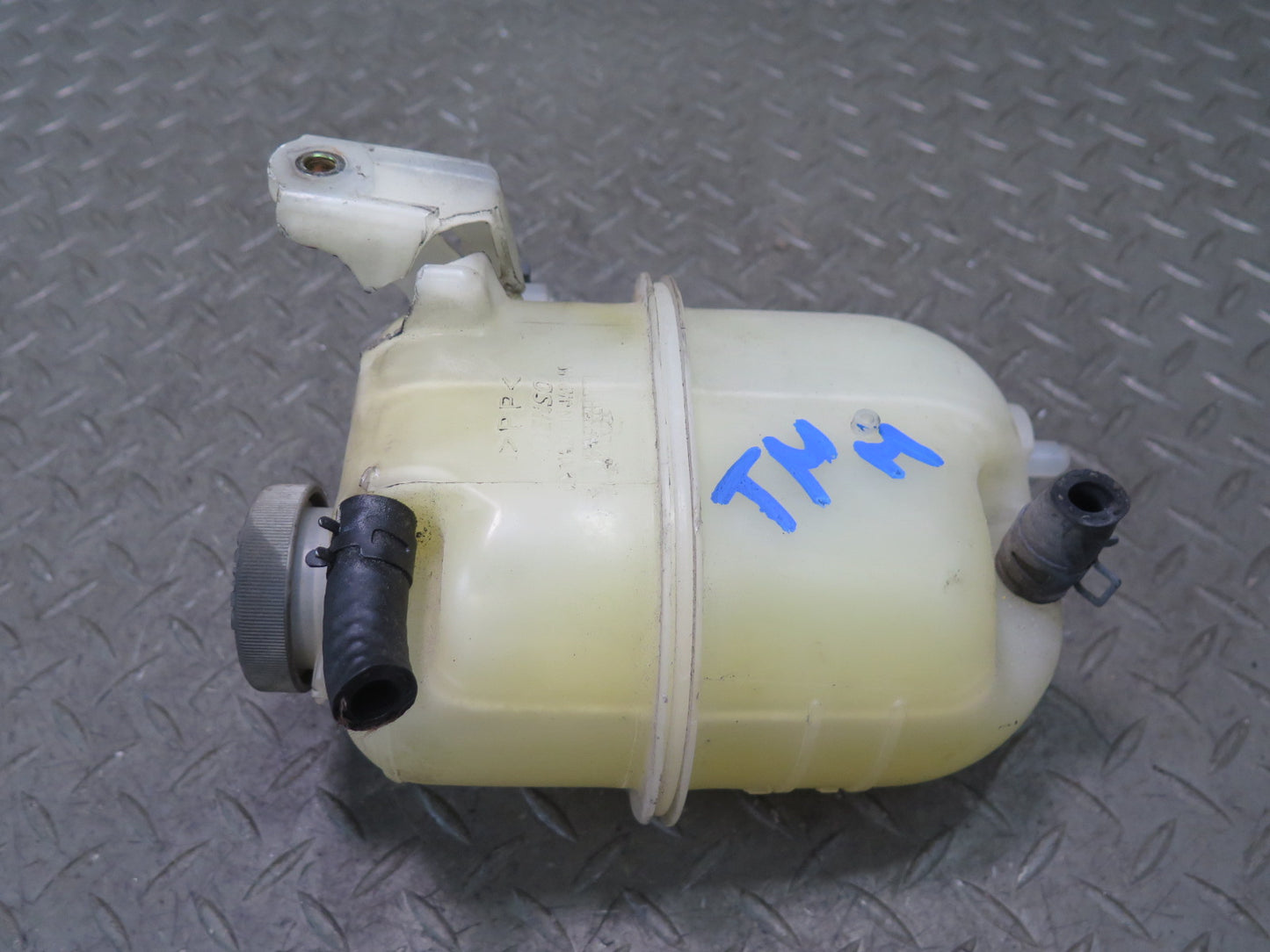 00-05 Toyota MR2 Spyder ZZW30L Engine Expansion Overflow Reservoir Tank OEM