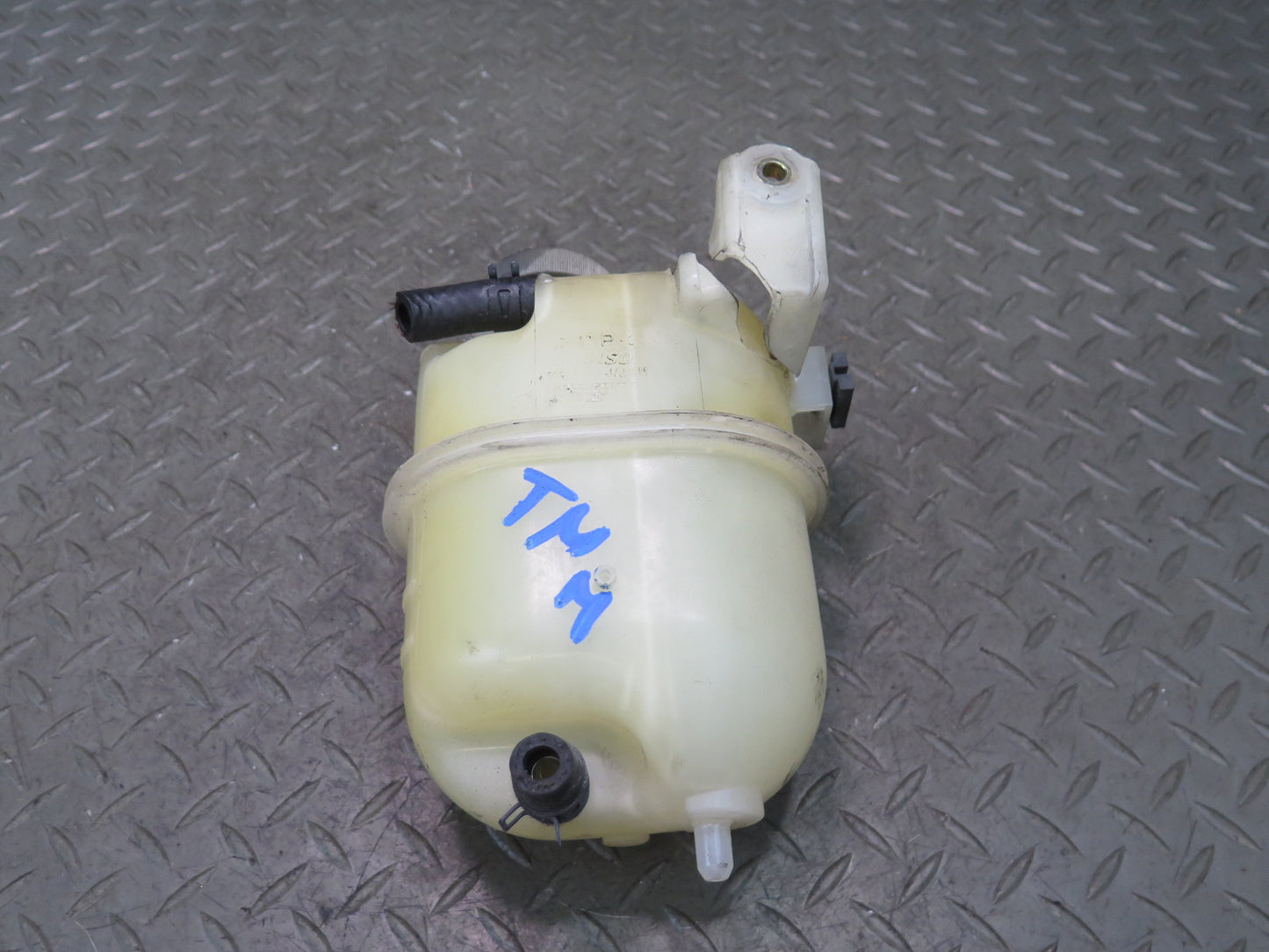 00-05 Toyota MR2 Spyder ZZW30L Engine Expansion Overflow Reservoir Tank OEM