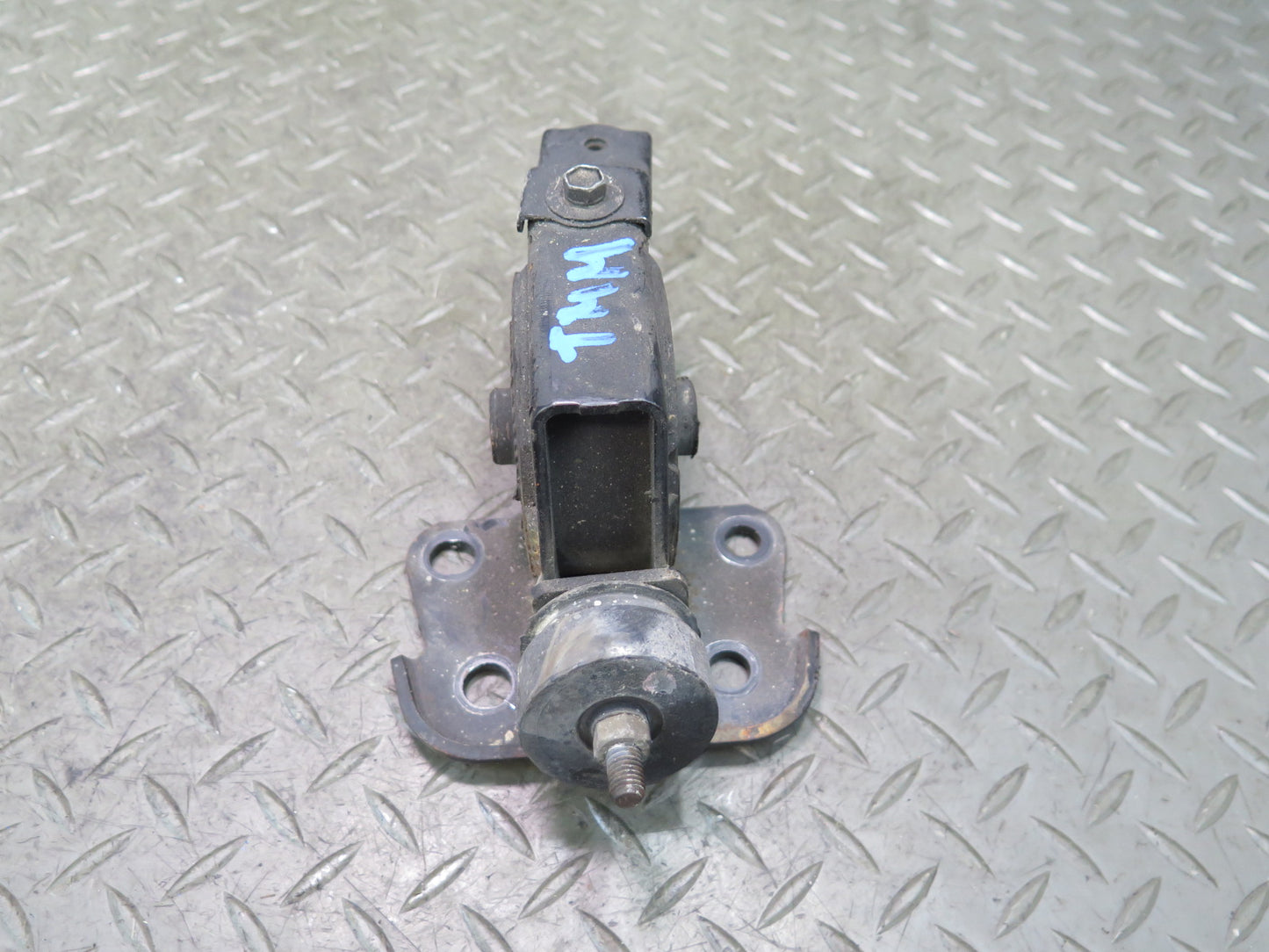 00-05 Toyota MR2 Spyder ZZW30L Set of 4 Engine Motor Mount Support OEM