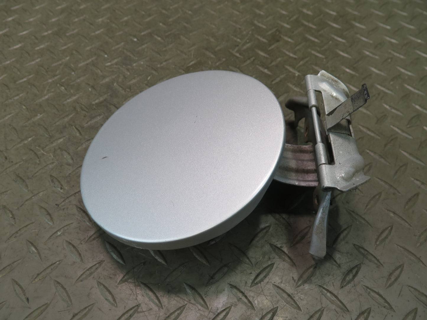00-05 Toyota MR2 Spyder ZZW30L Fuel Filler Door Lid Cover RED OEM